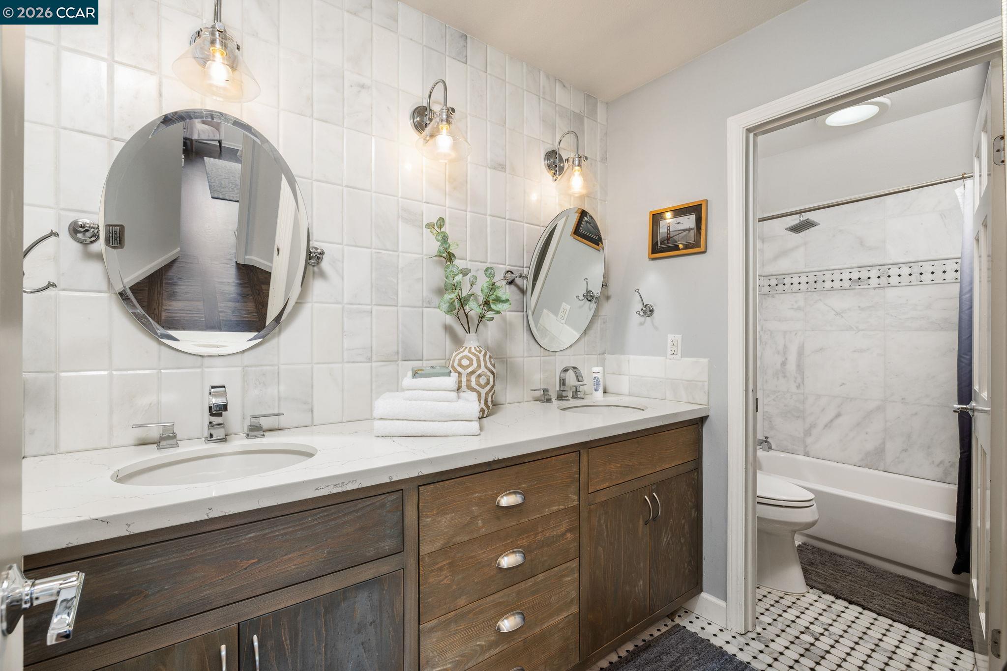 551 Blackhawk Club Dr