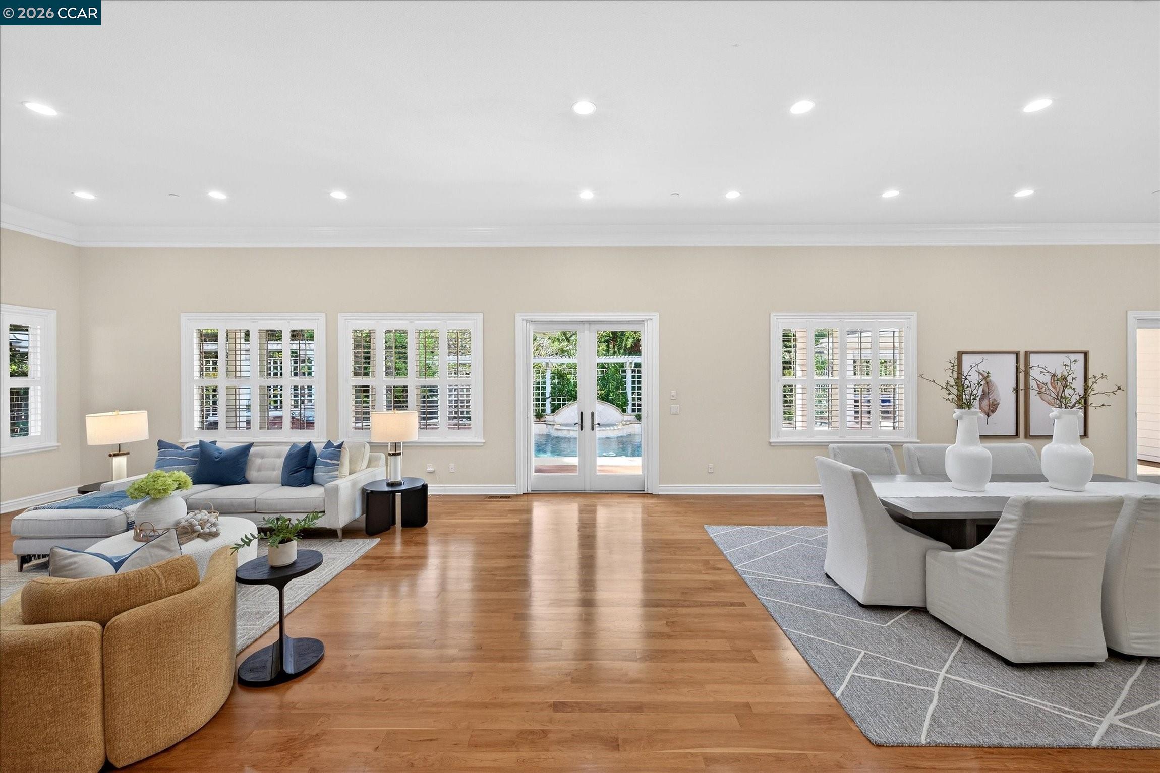 3 Brooktree Dr