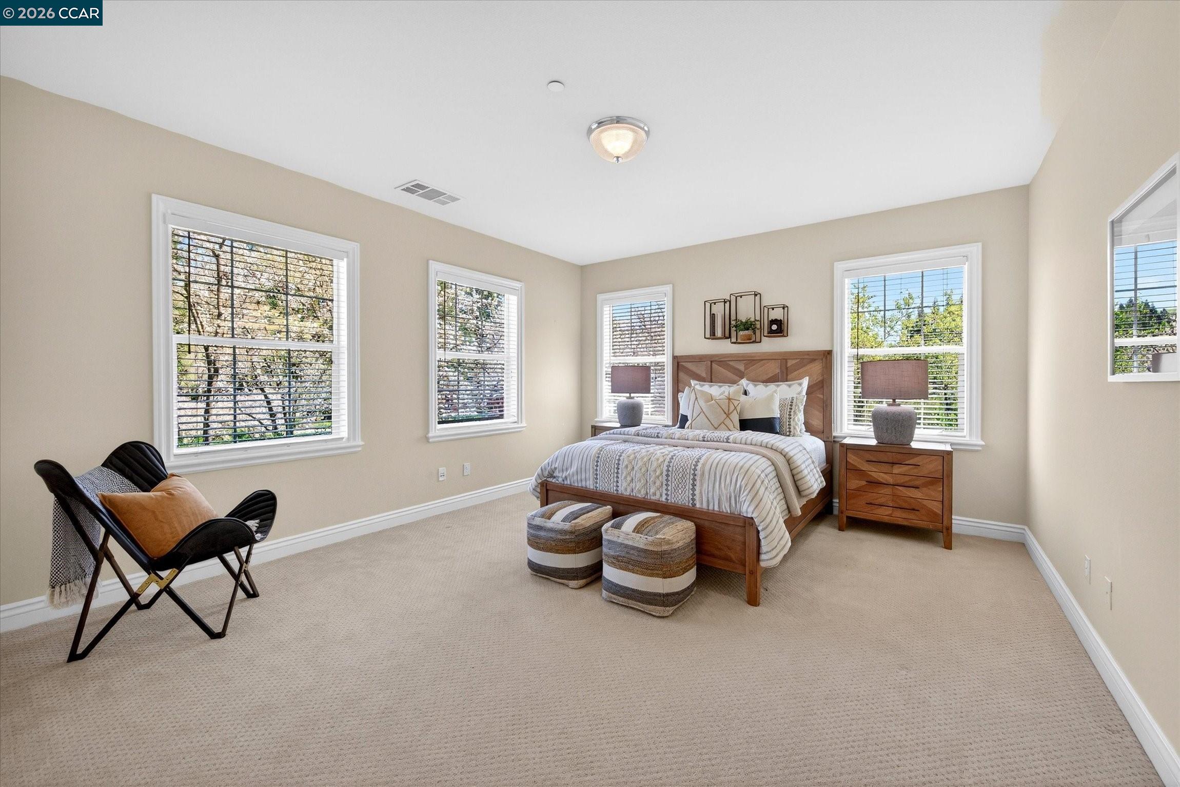 3 Brooktree Dr