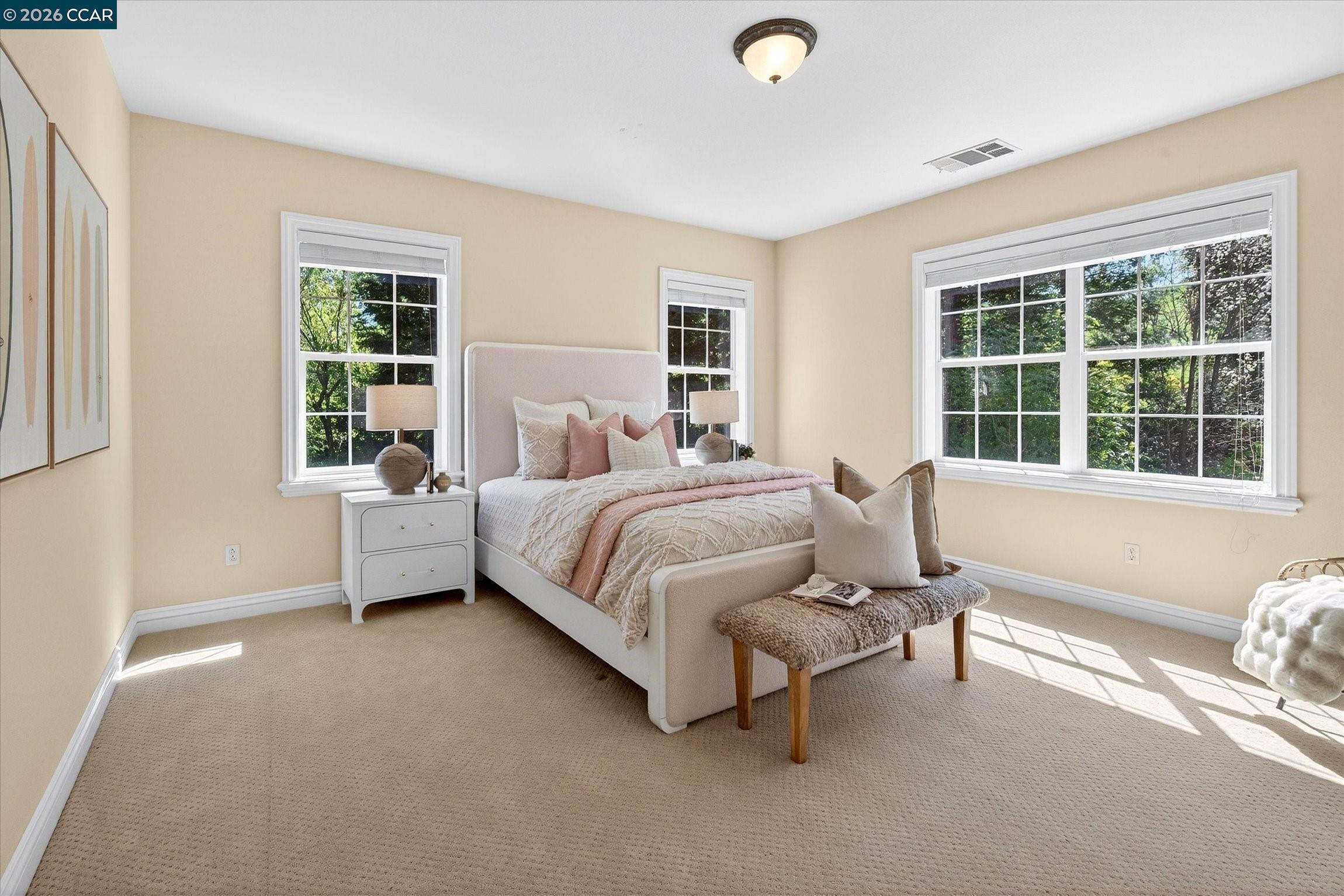 3 Brooktree Dr