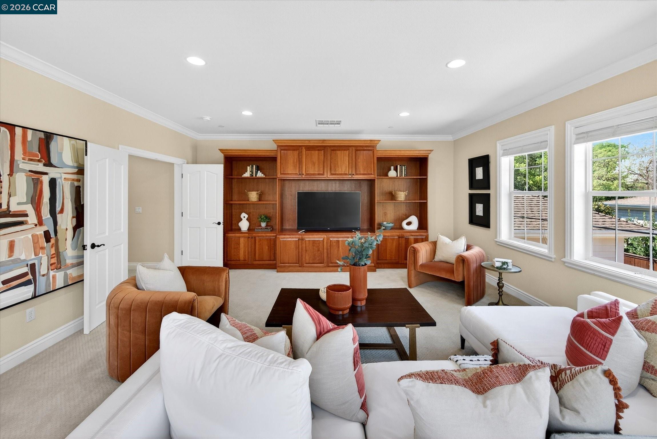 3 Brooktree Dr