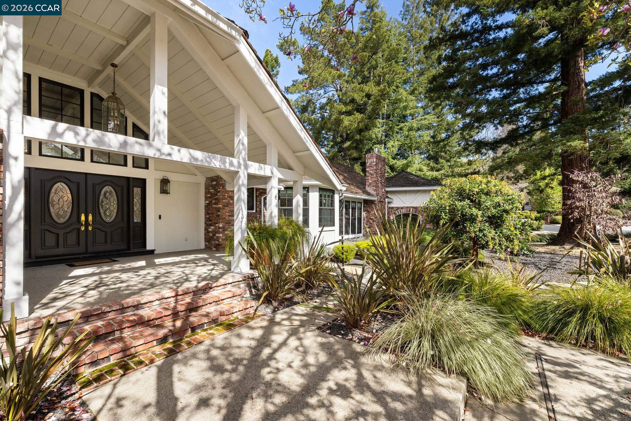 2705 Mossy Oak Dr
