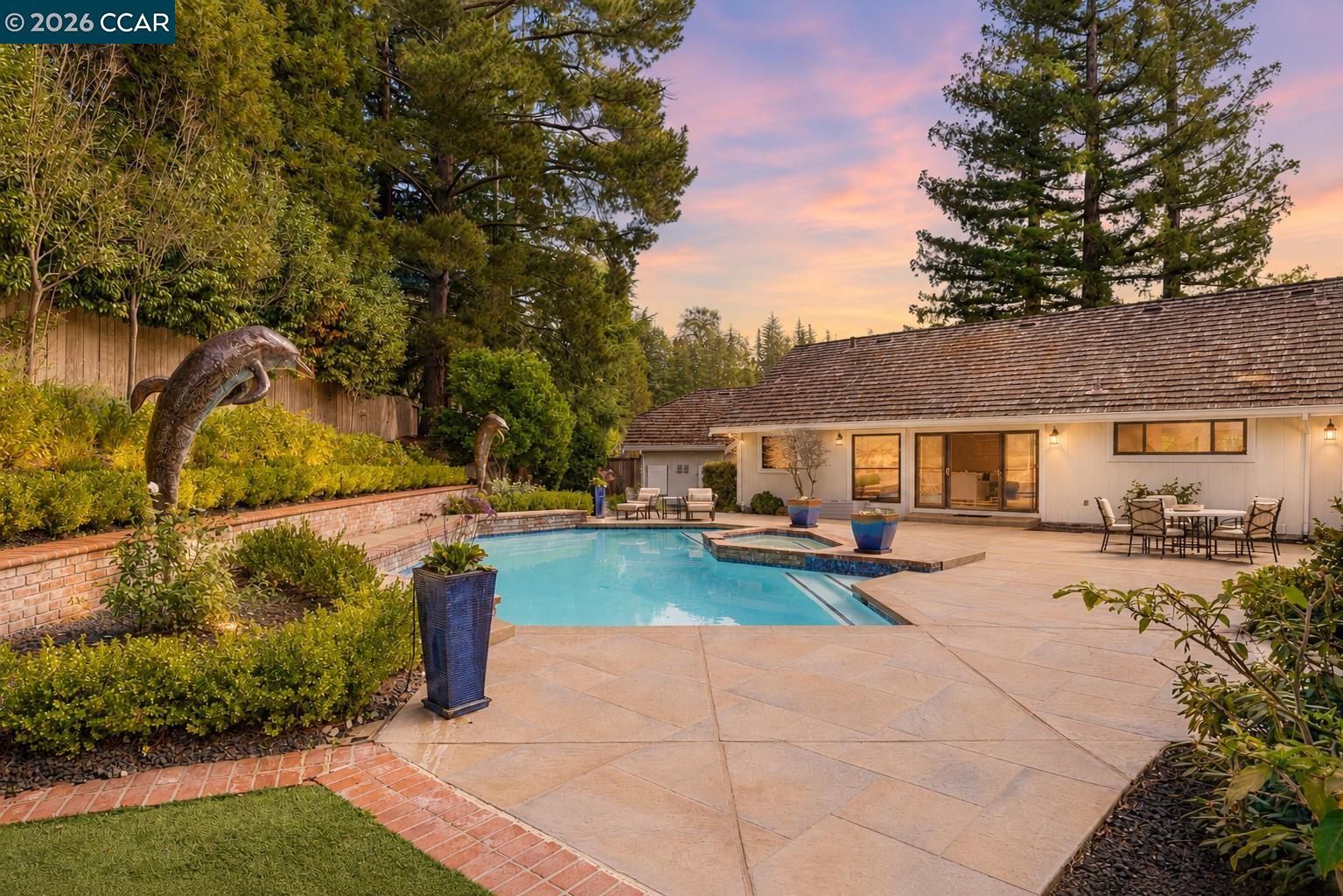 2705 Mossy Oak Dr