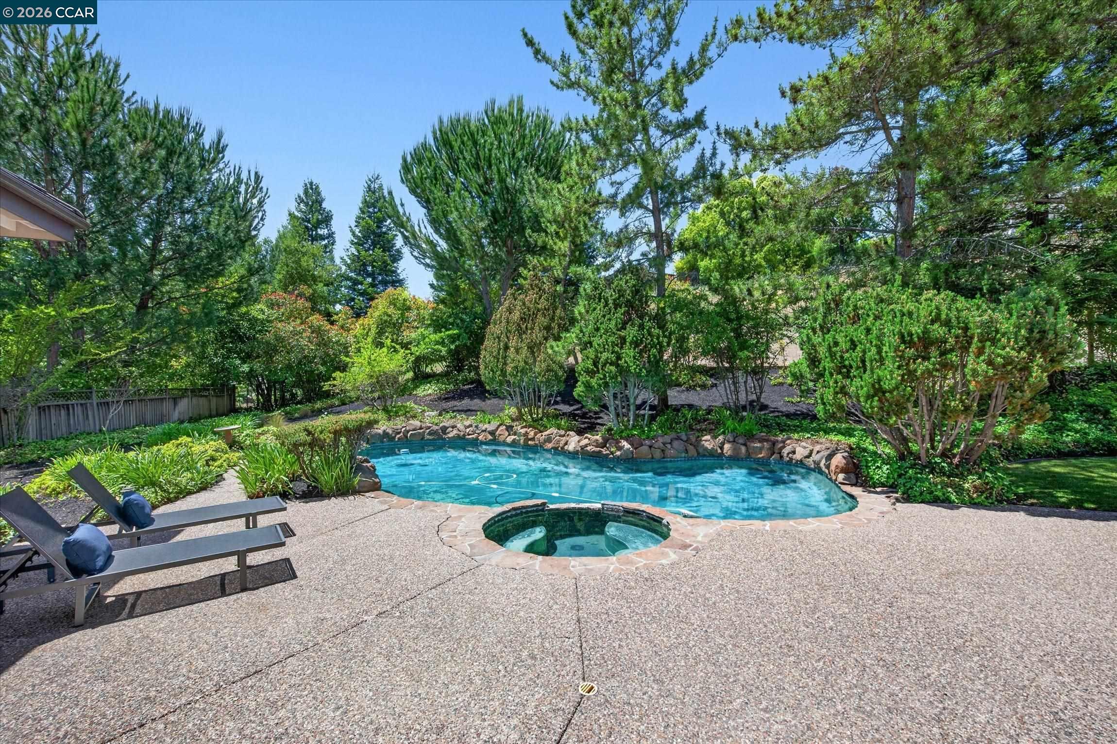 4423 Deer Ridge Rd