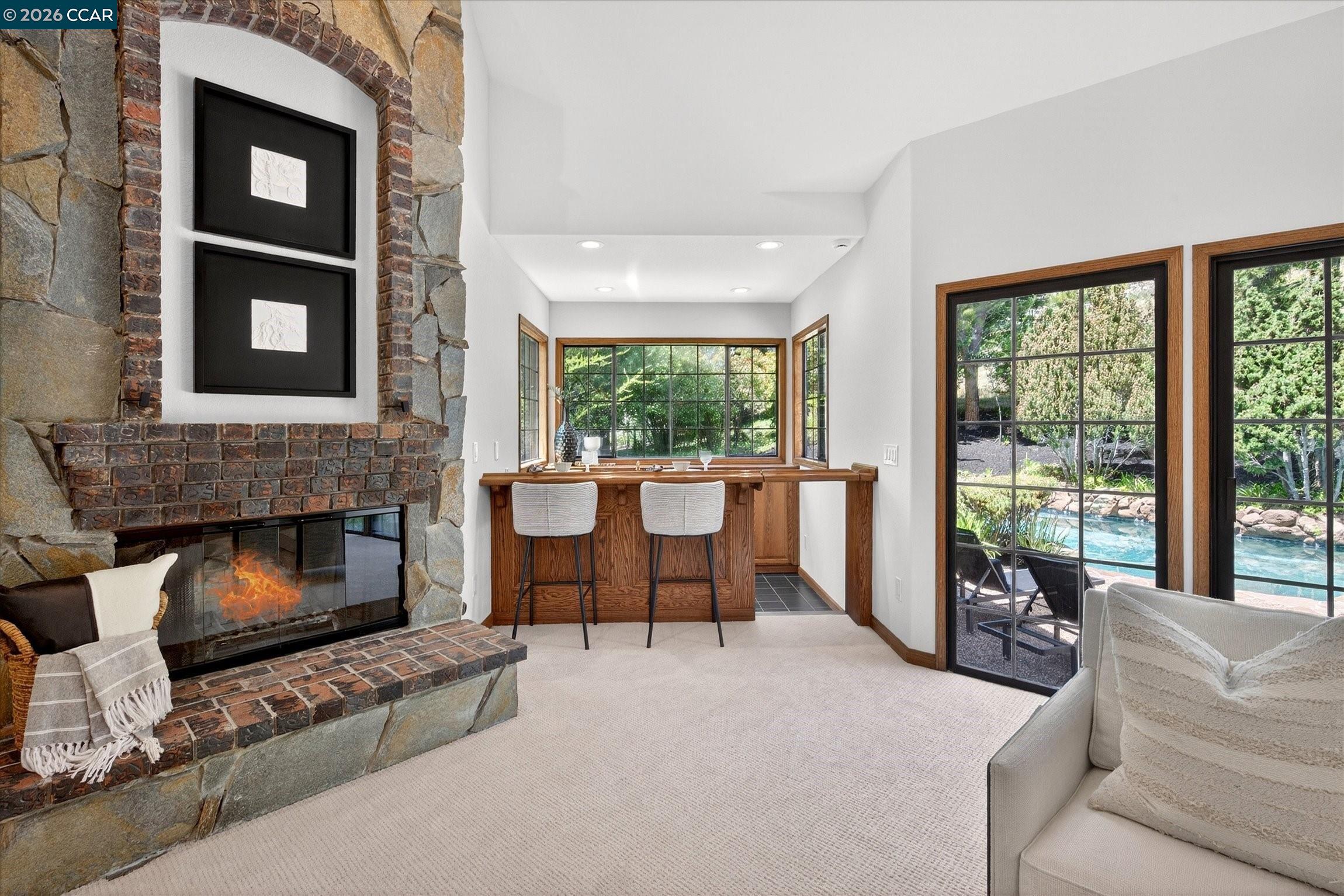 4423 Deer Ridge Rd