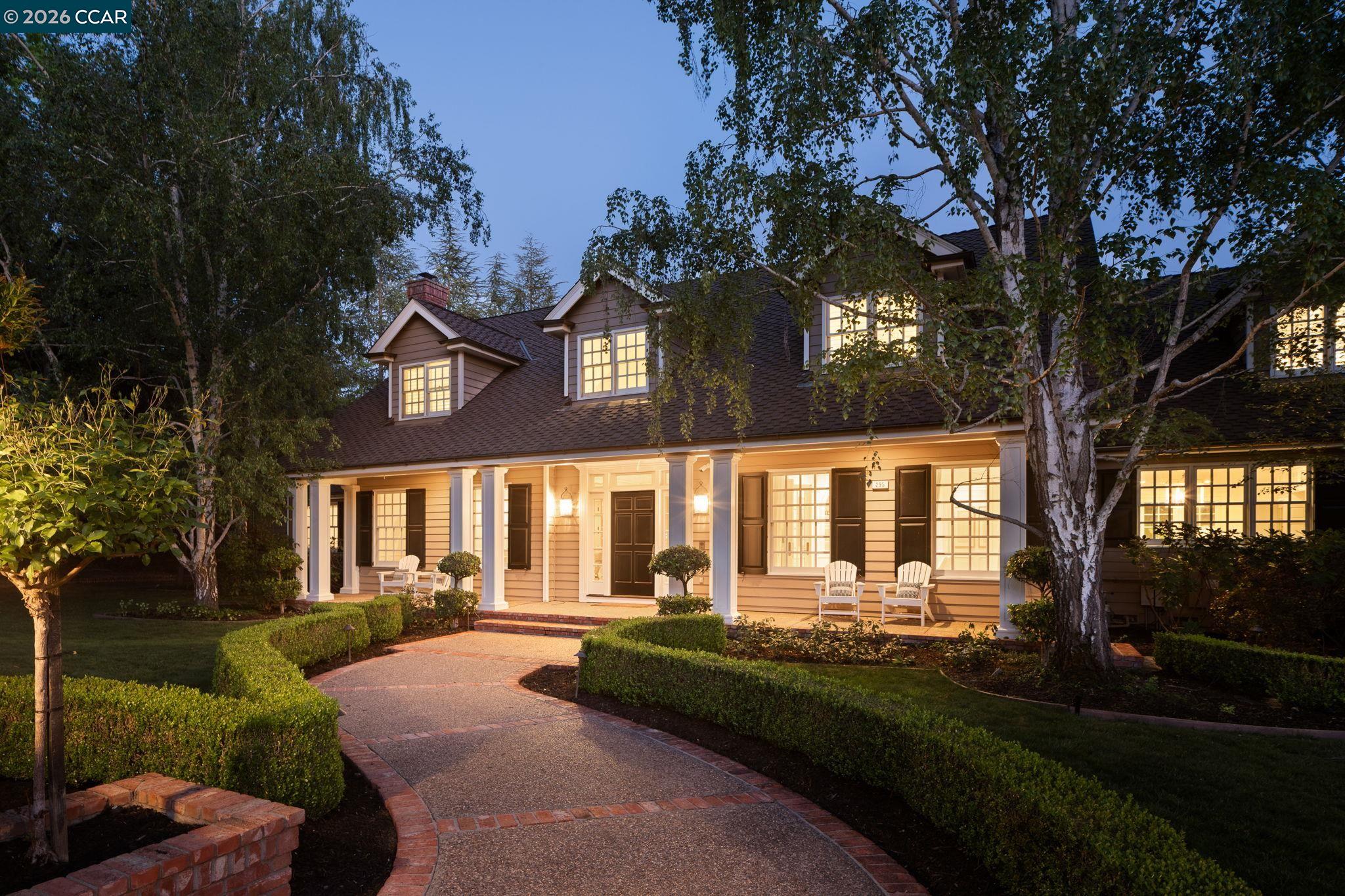295 Barrington Ln