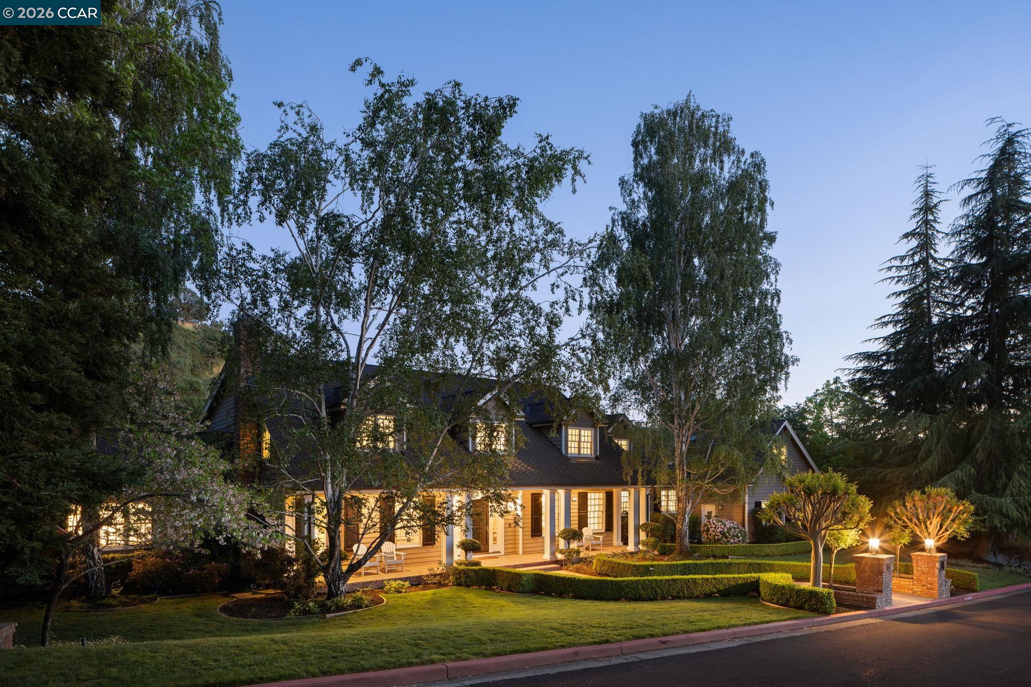 295 Barrington Ln