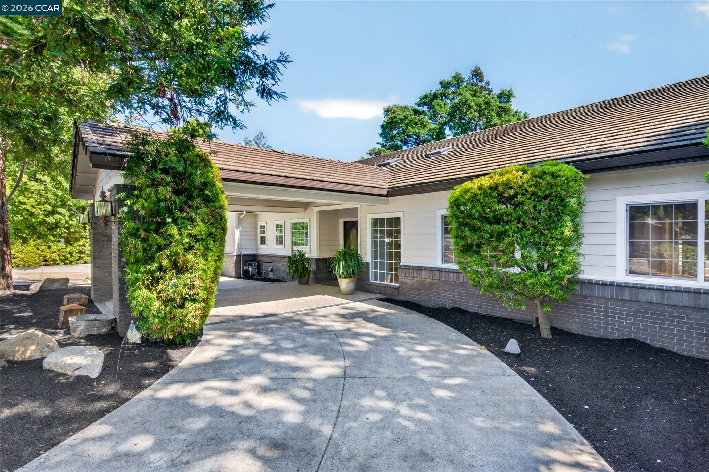 1283 Rudgear Rd