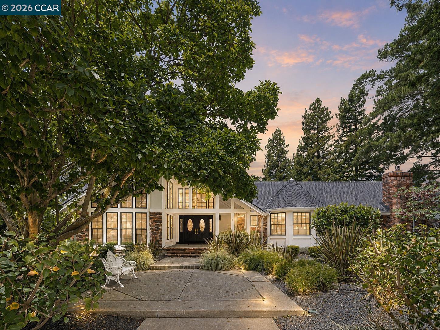 2705 Mossy Oak Dr
