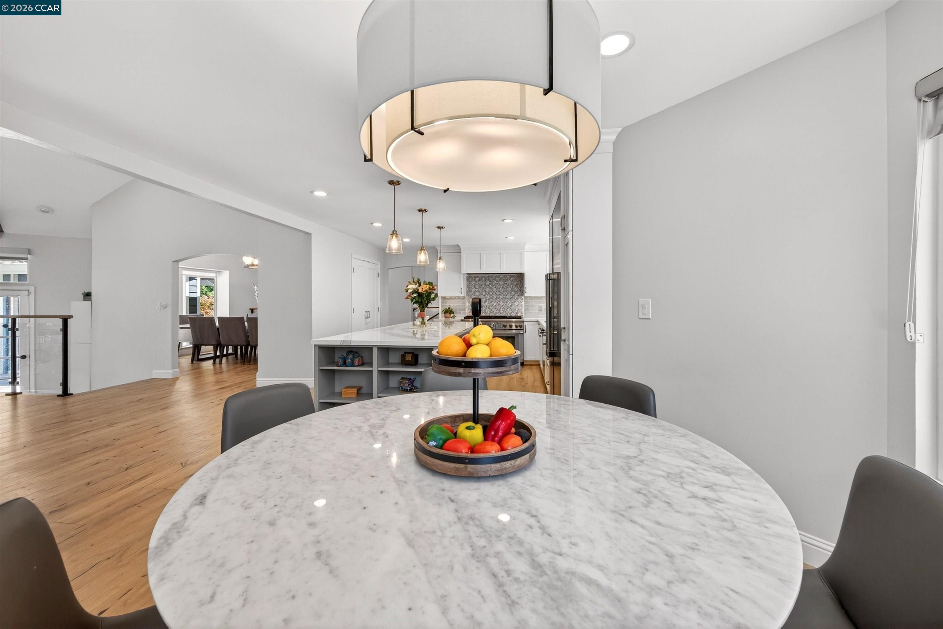 2324 Saddleback Dr