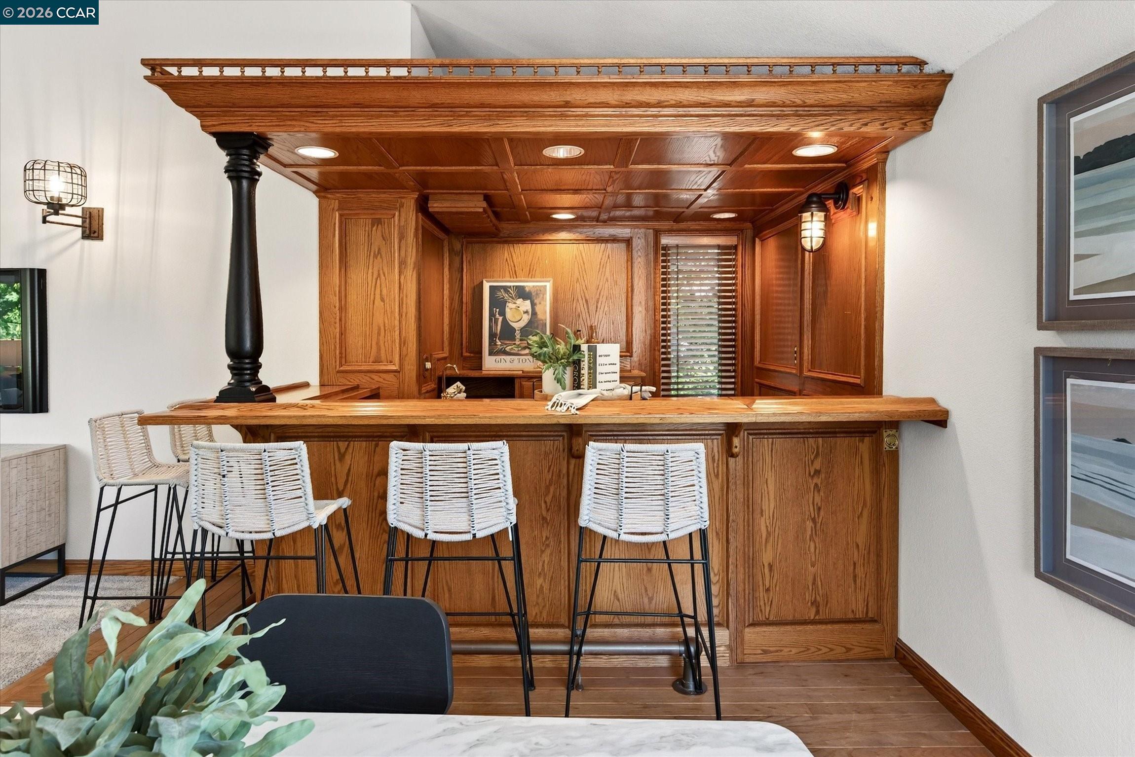25 Lynnbrook Ct