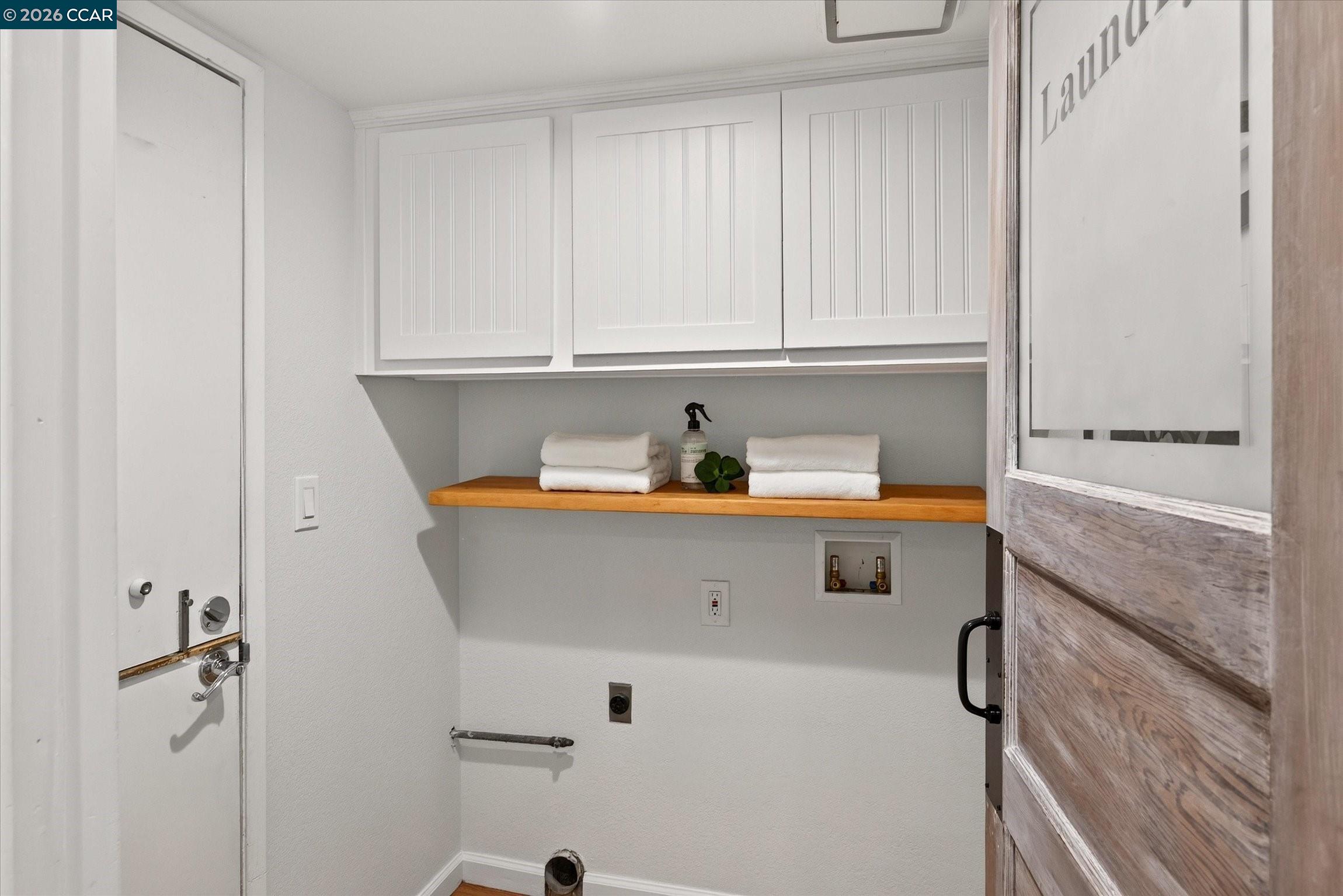 25 Lynnbrook Ct