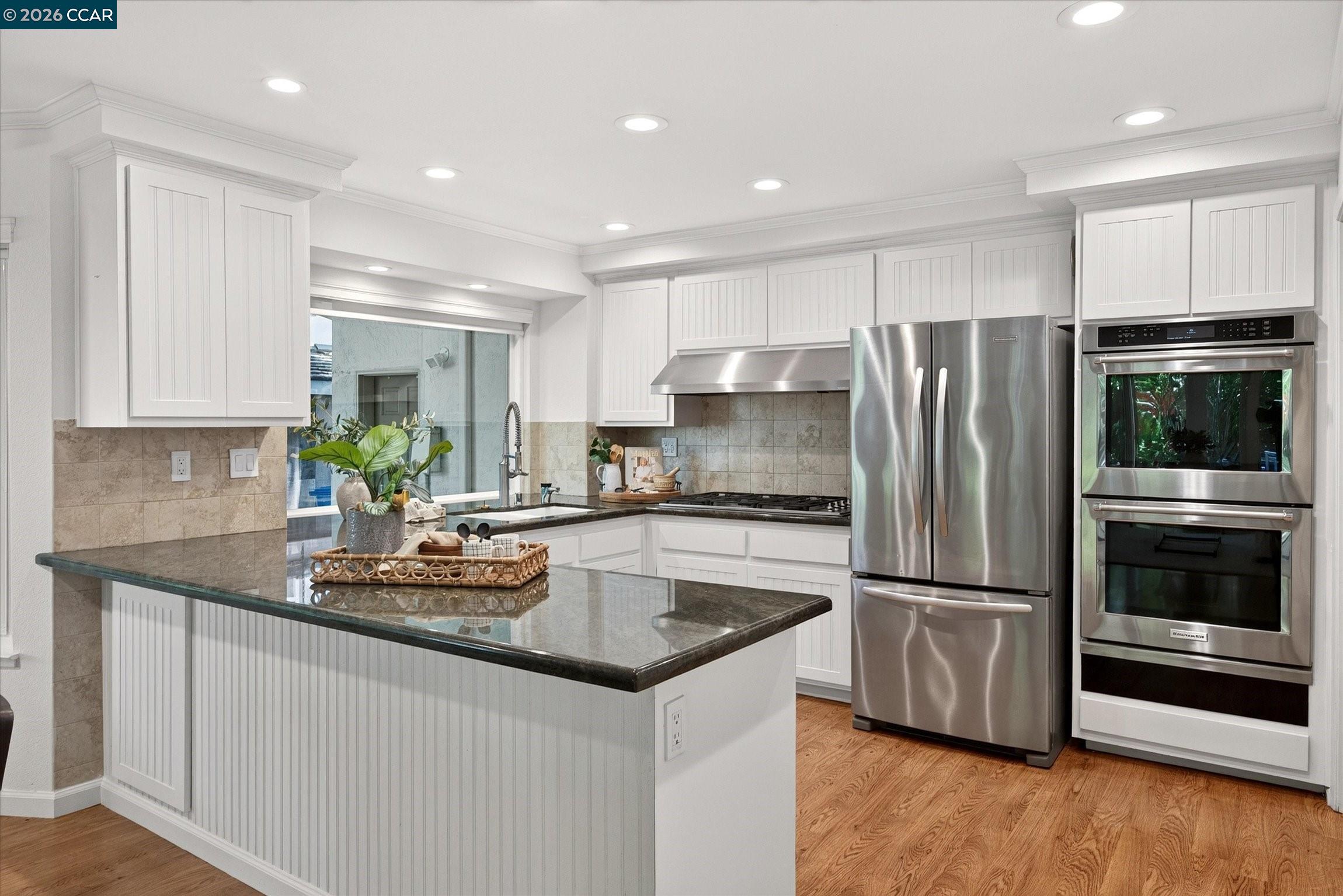 25 Lynnbrook Ct