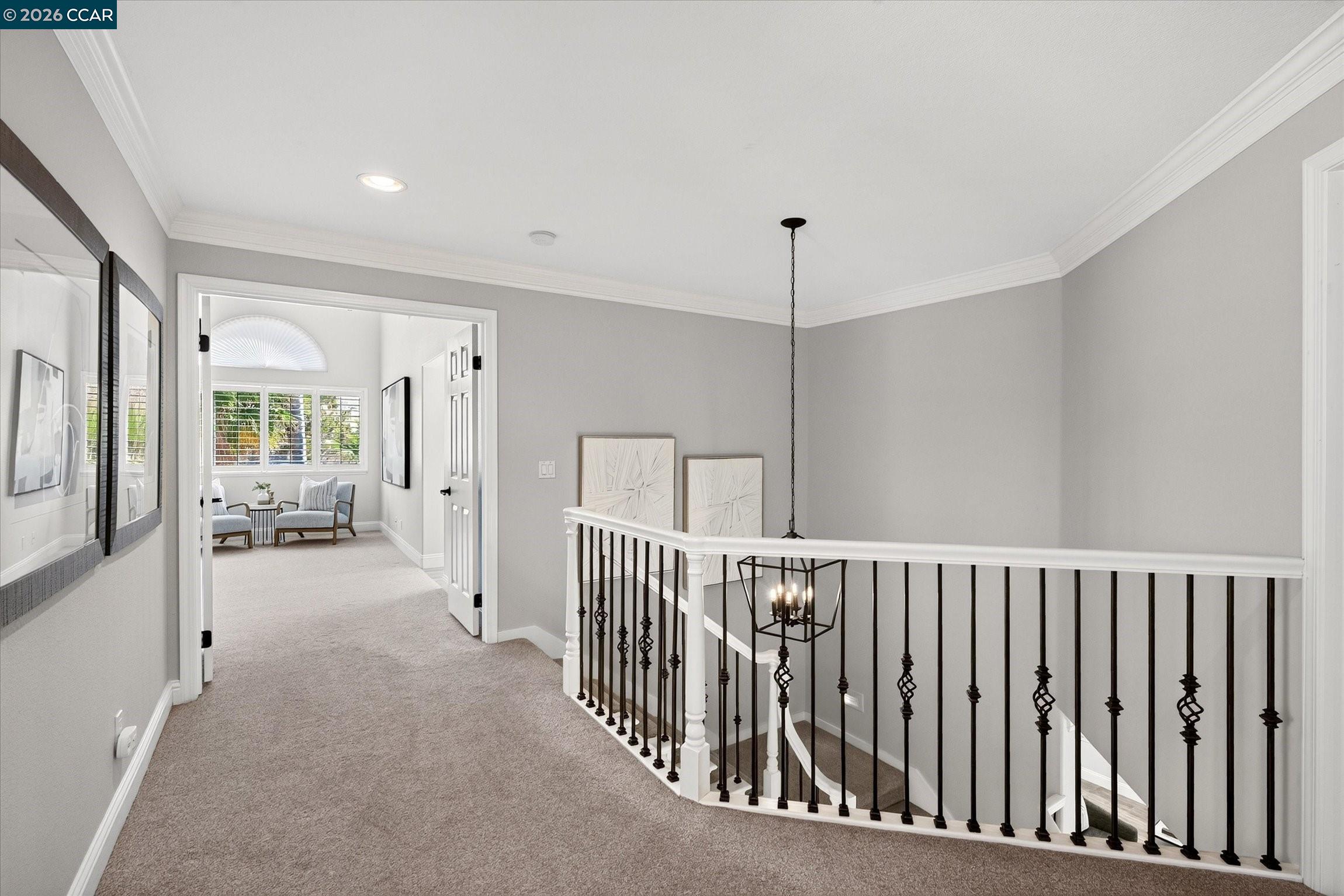 406 Skycrest Dr
