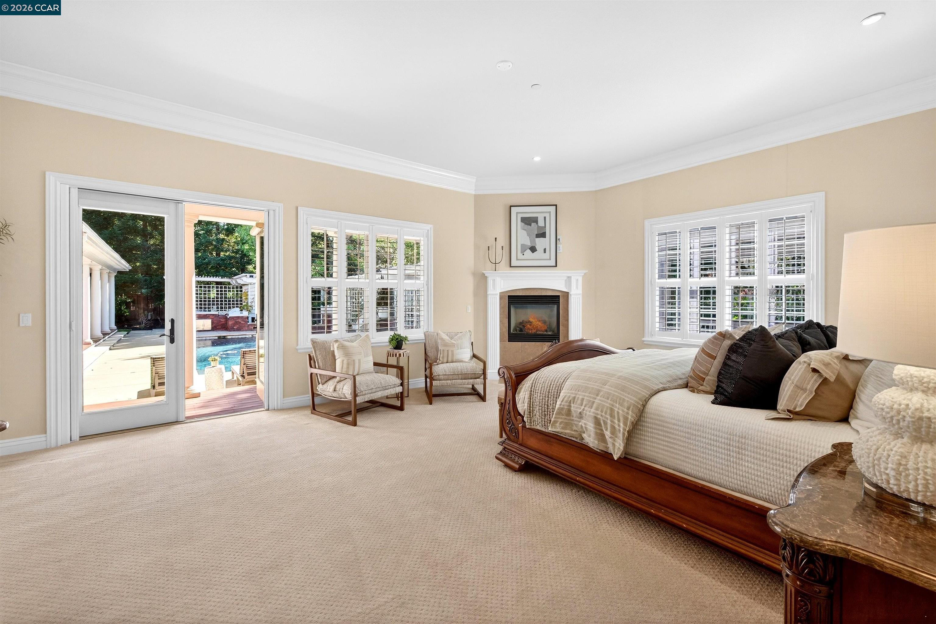 3 Brooktree Dr
