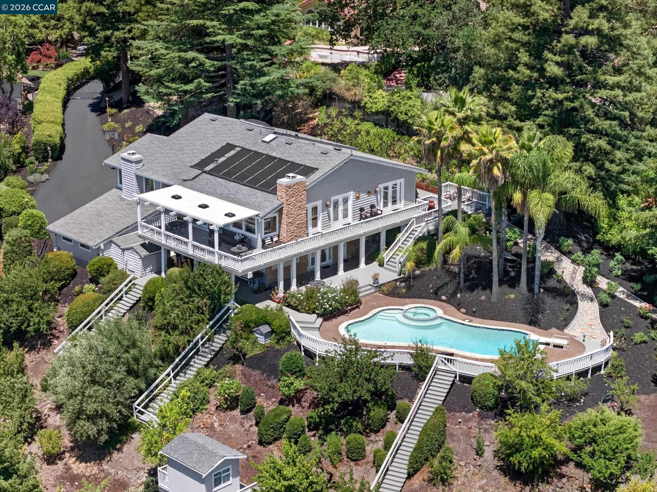 671 Logan Ln