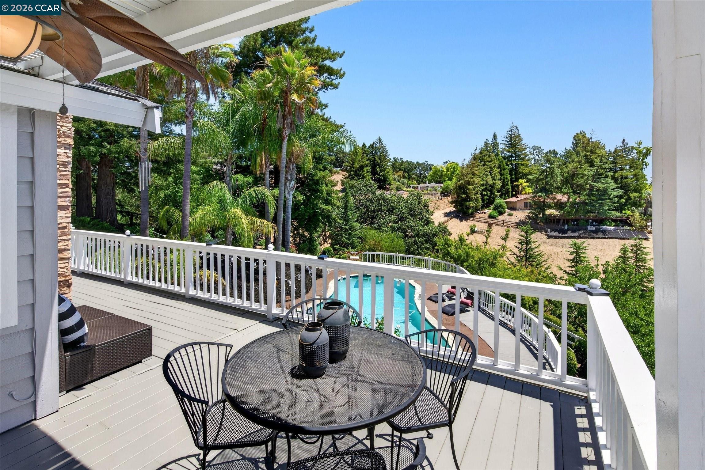 671 Logan Ln