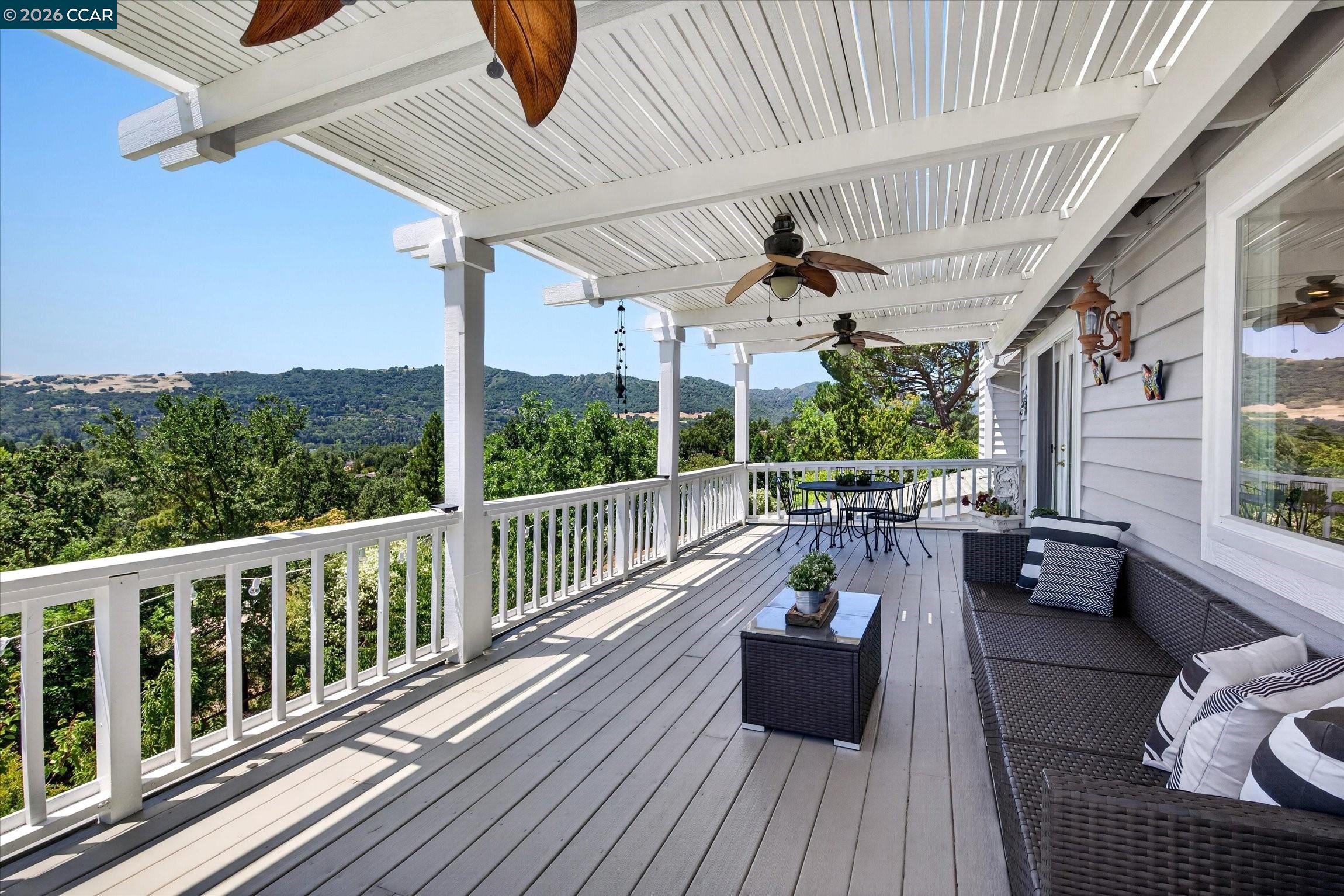 671 Logan Ln