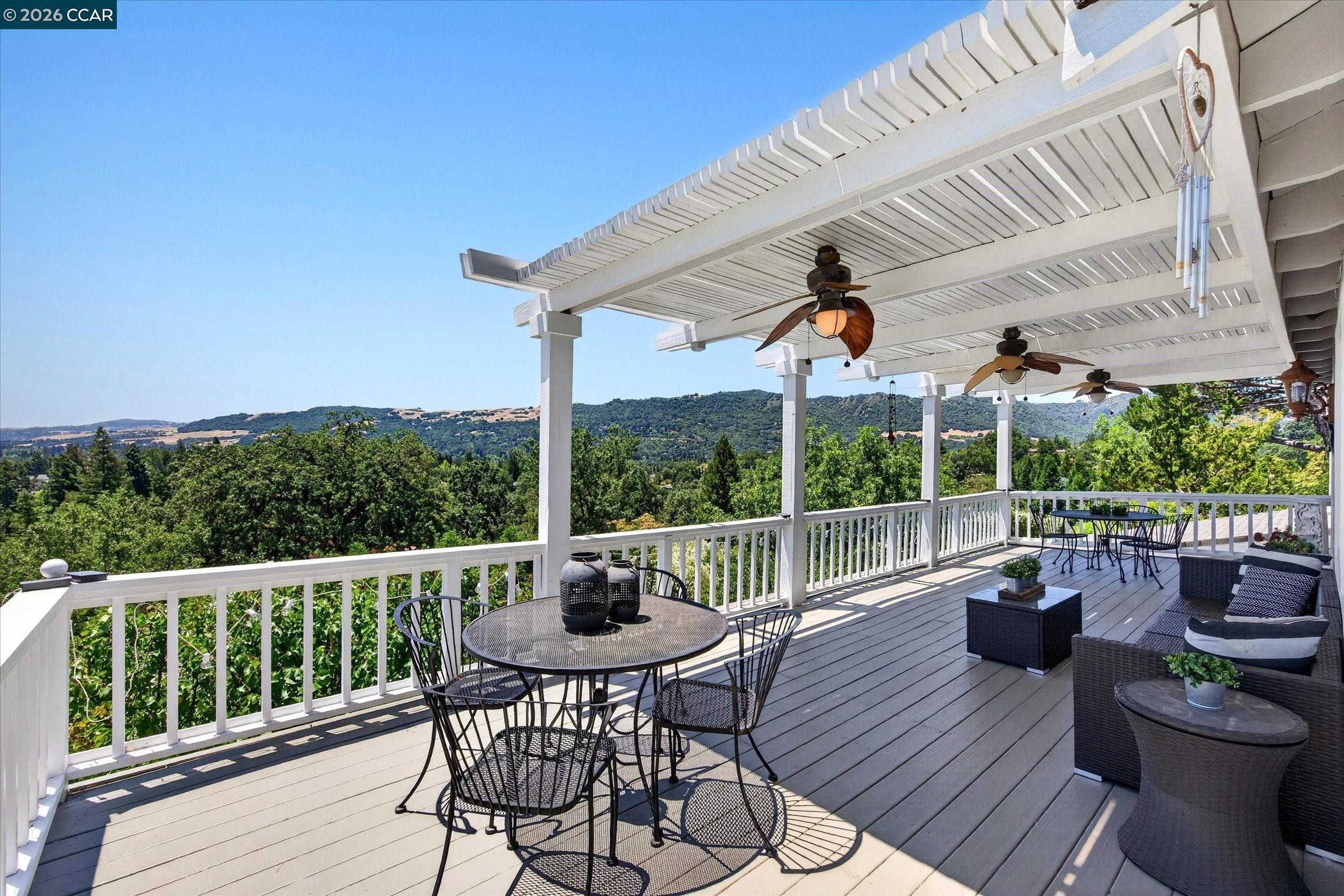 671 Logan Ln