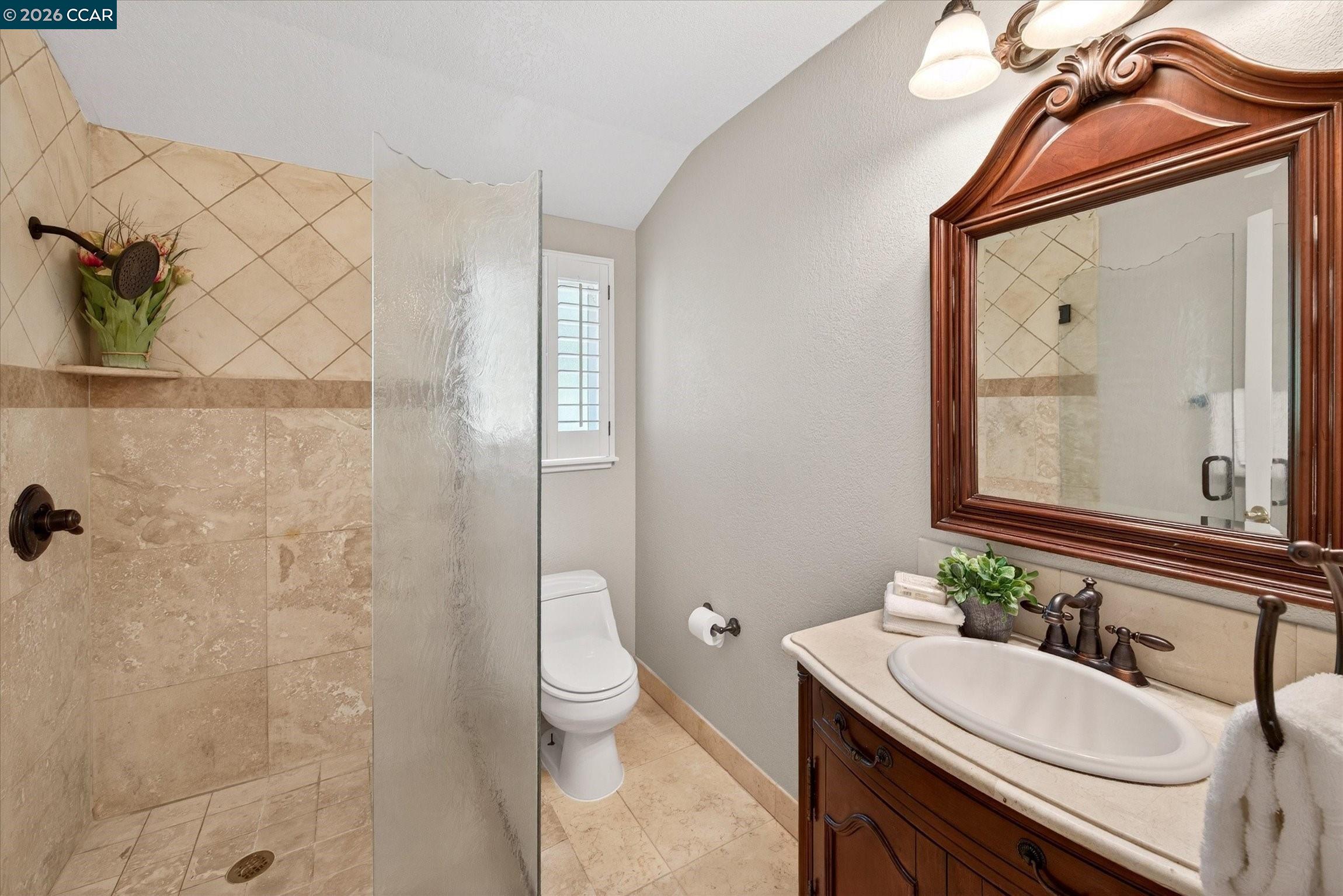 671 Logan Ln