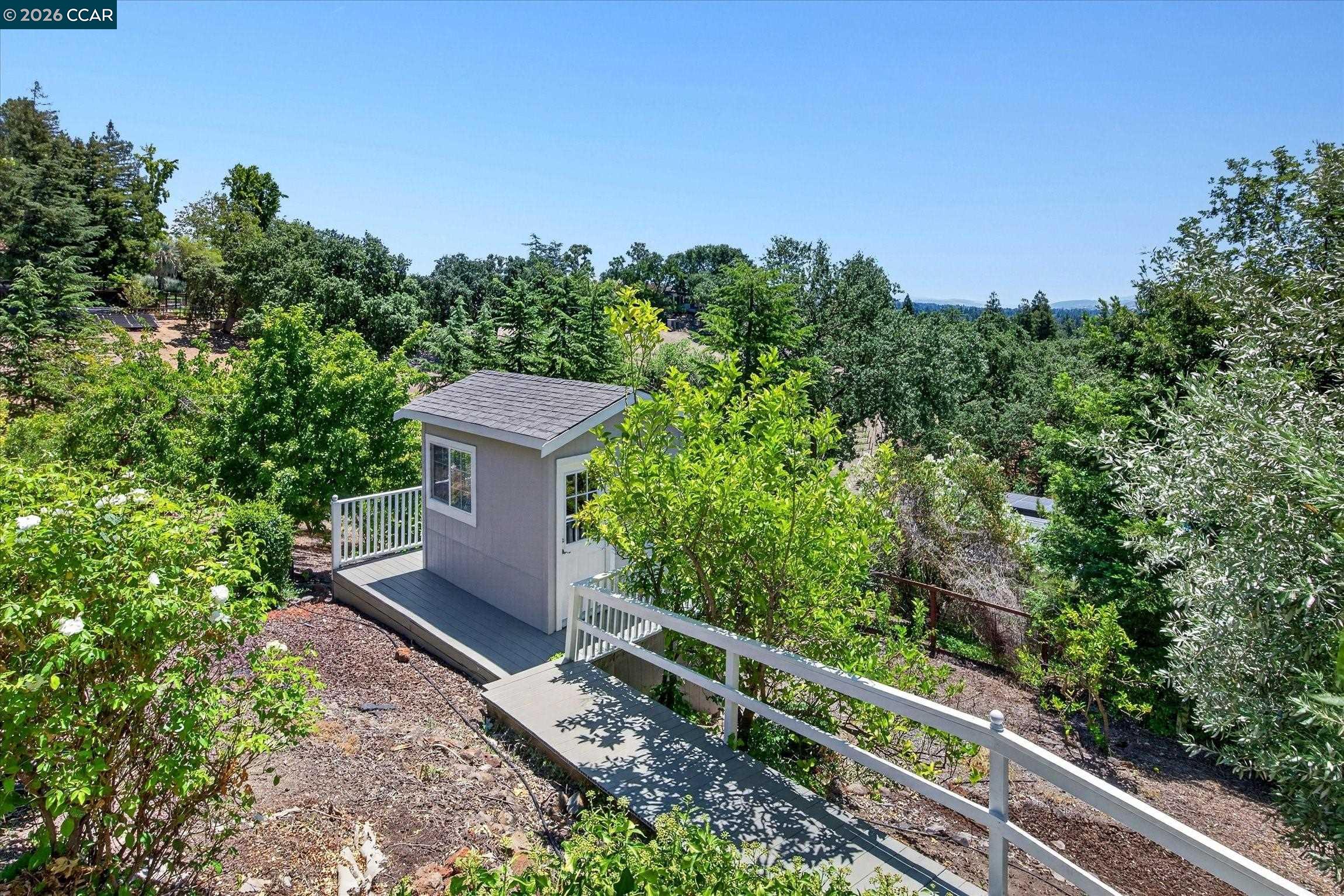 671 Logan Ln