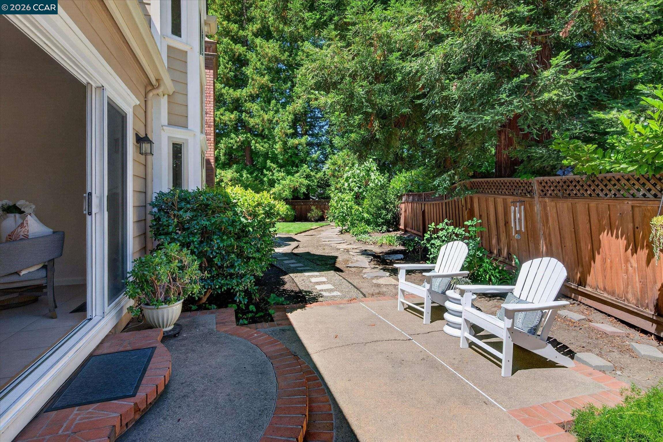 114 Pepperwood Ct