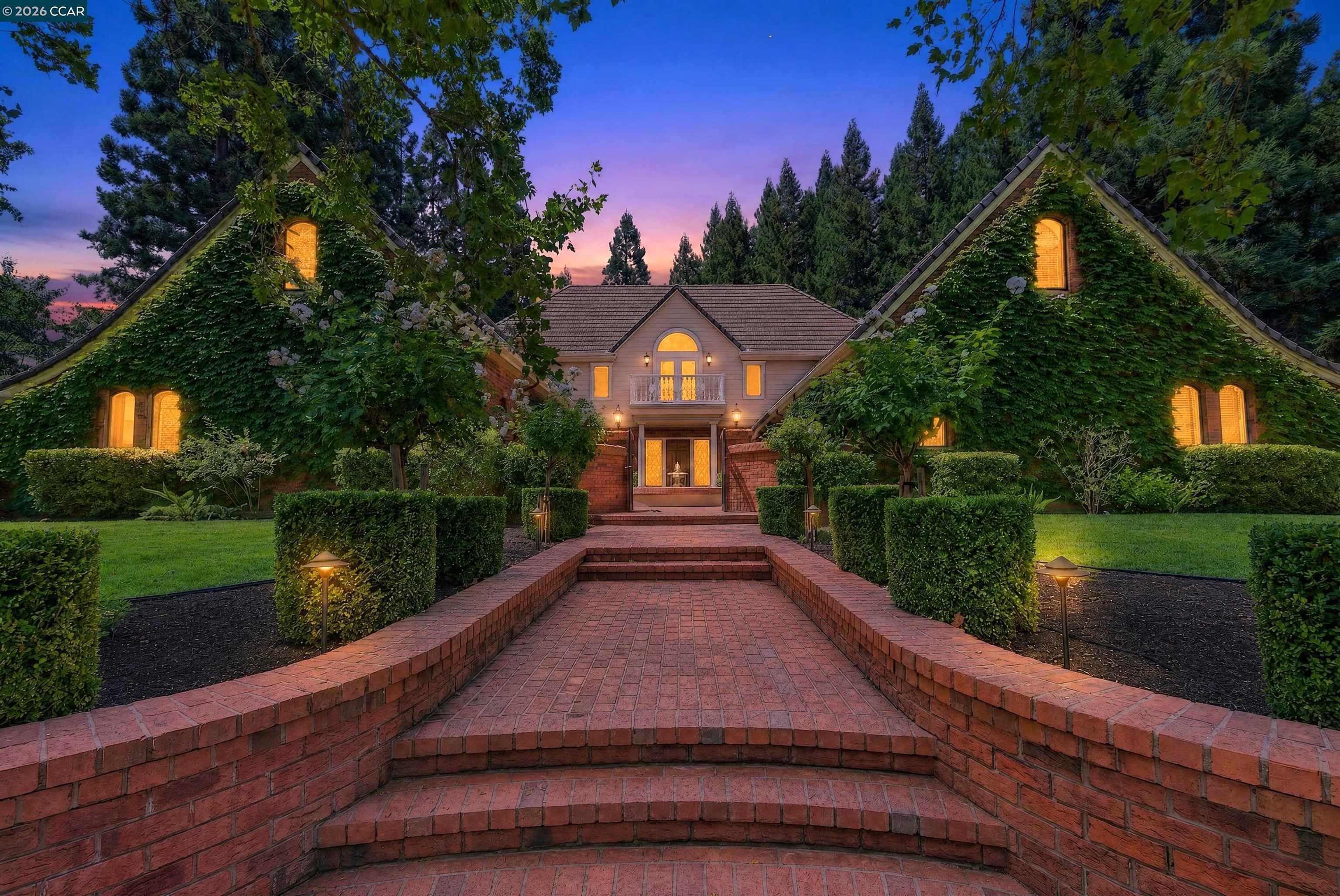 114 Pepperwood Ct