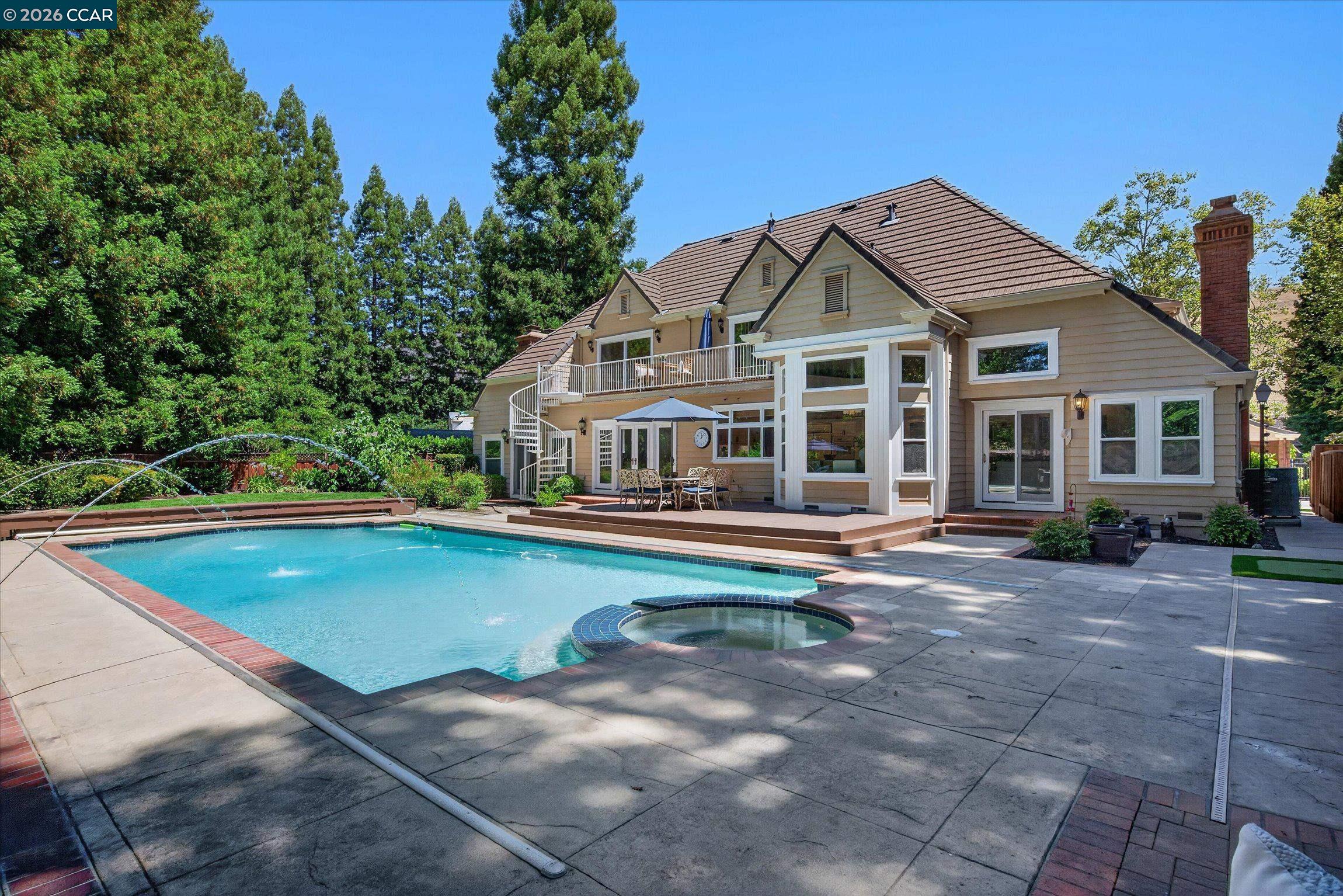114 Pepperwood Ct