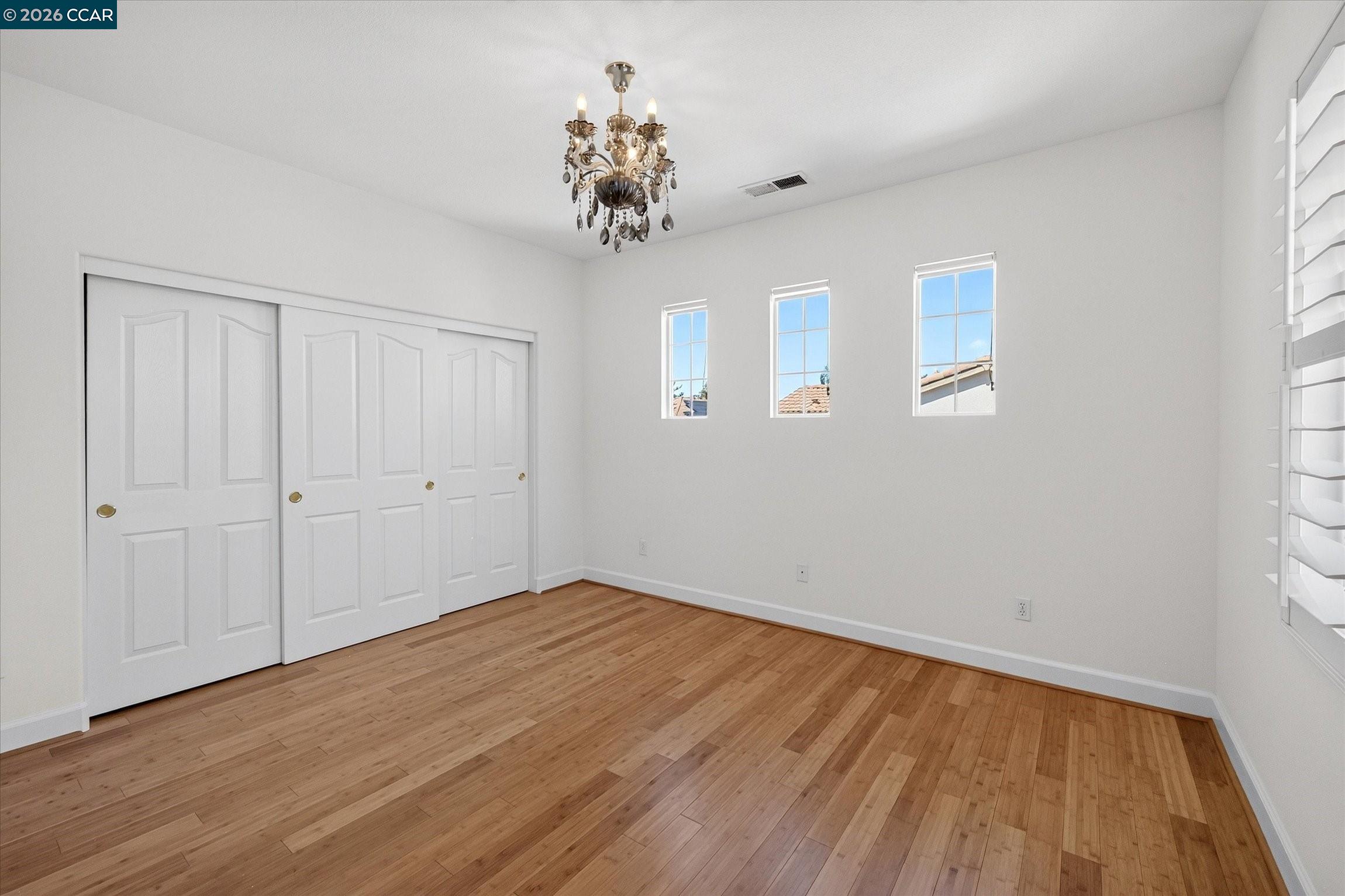 5210 S Montecito Dr