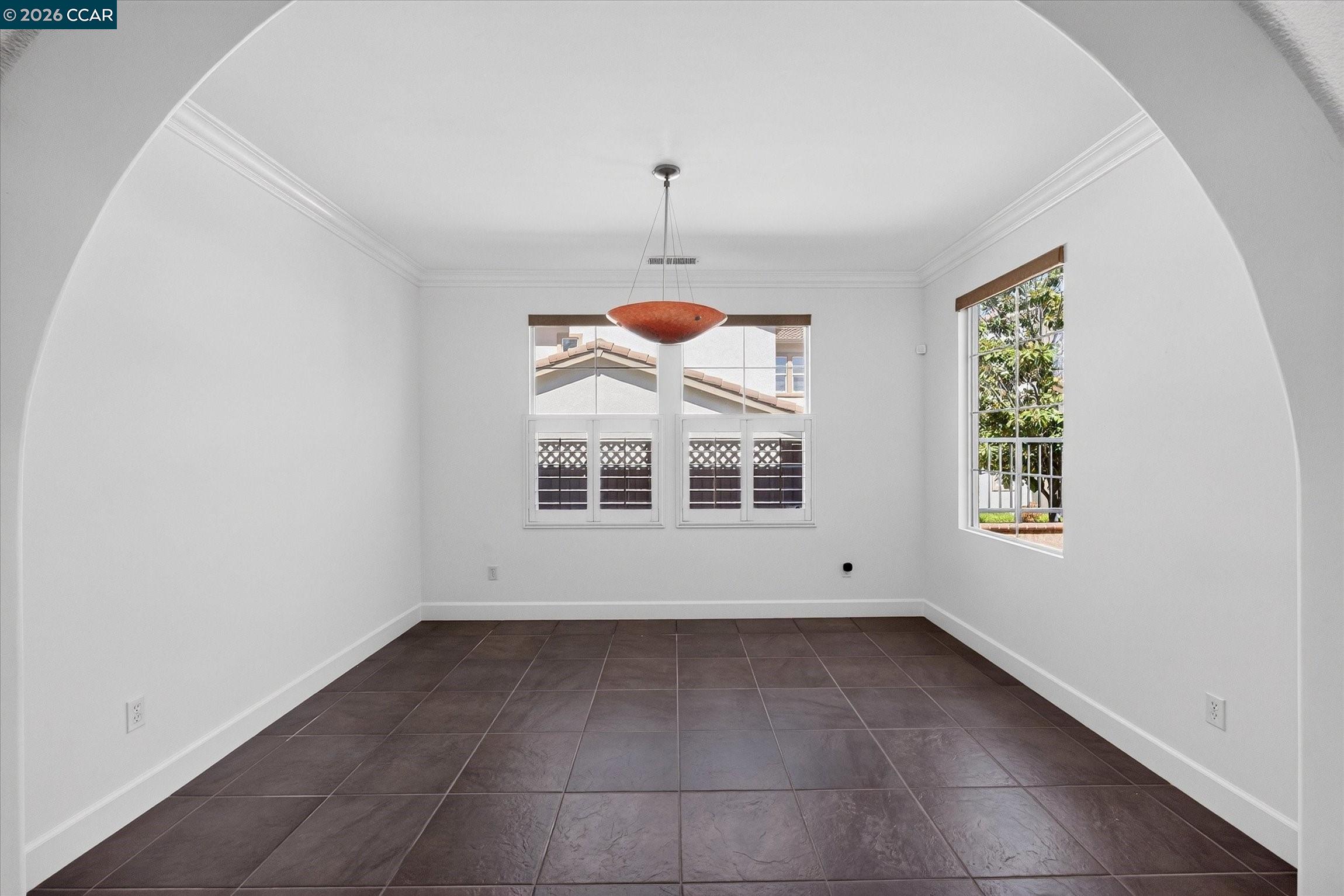 5210 S Montecito Dr