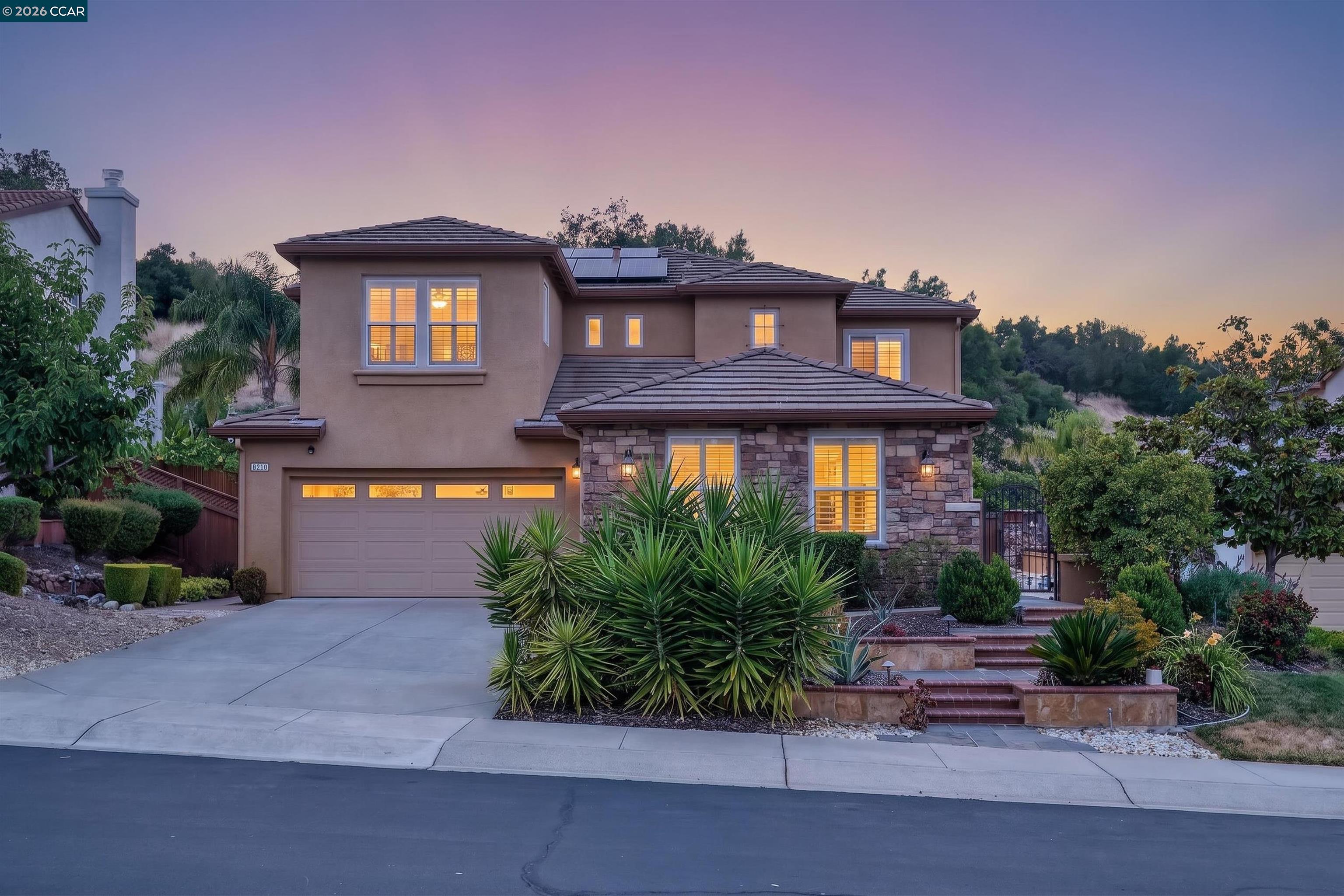 5210 S Montecito Dr