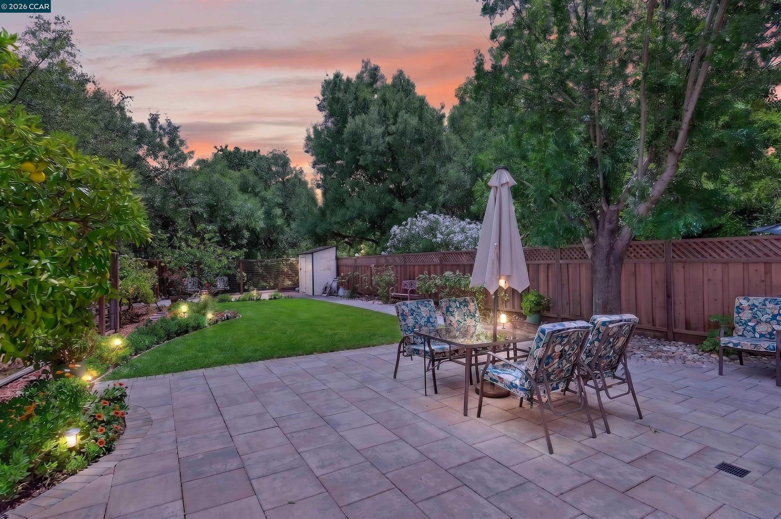 584 Mission Pl