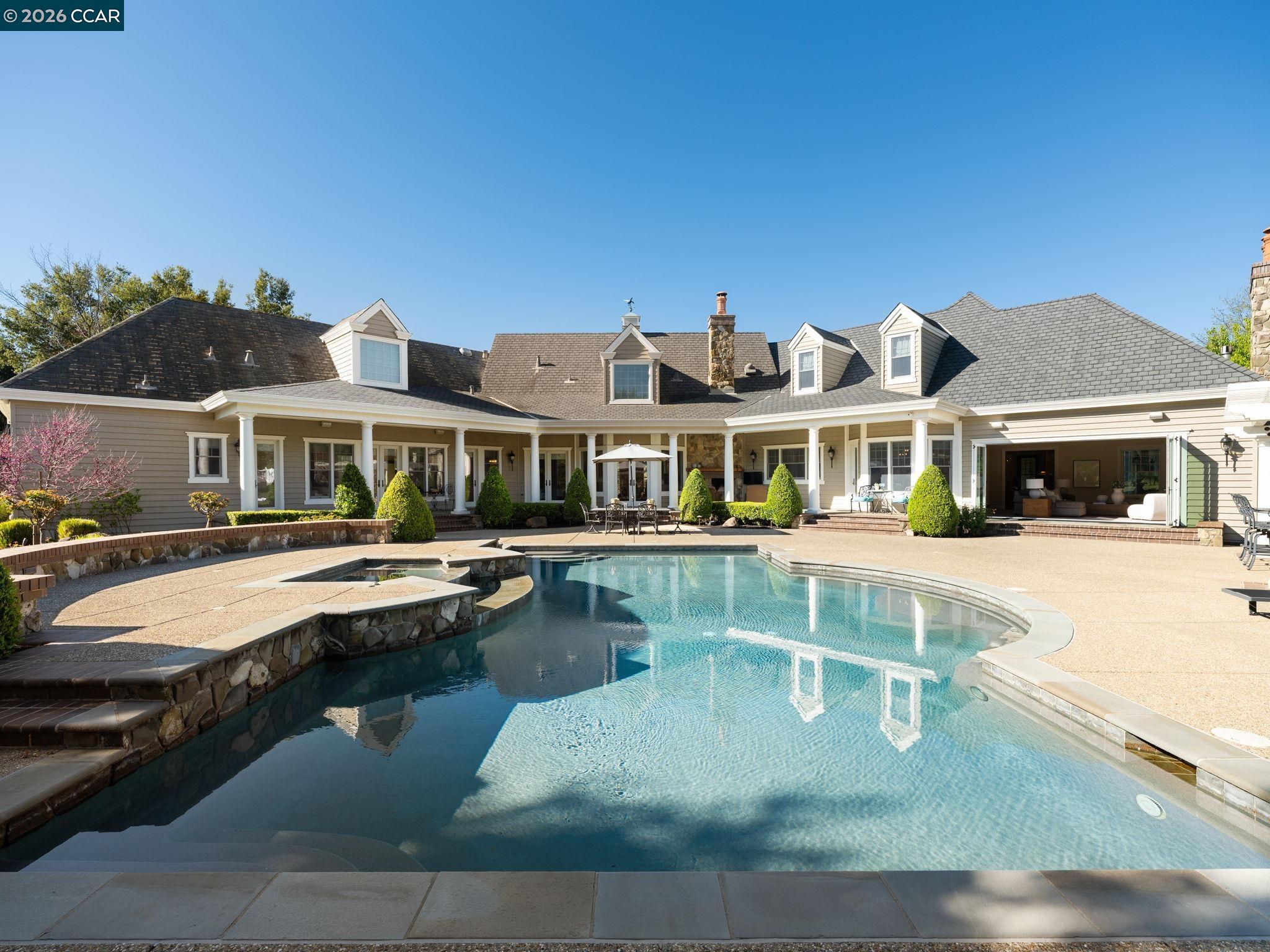 5401 Penny Ln