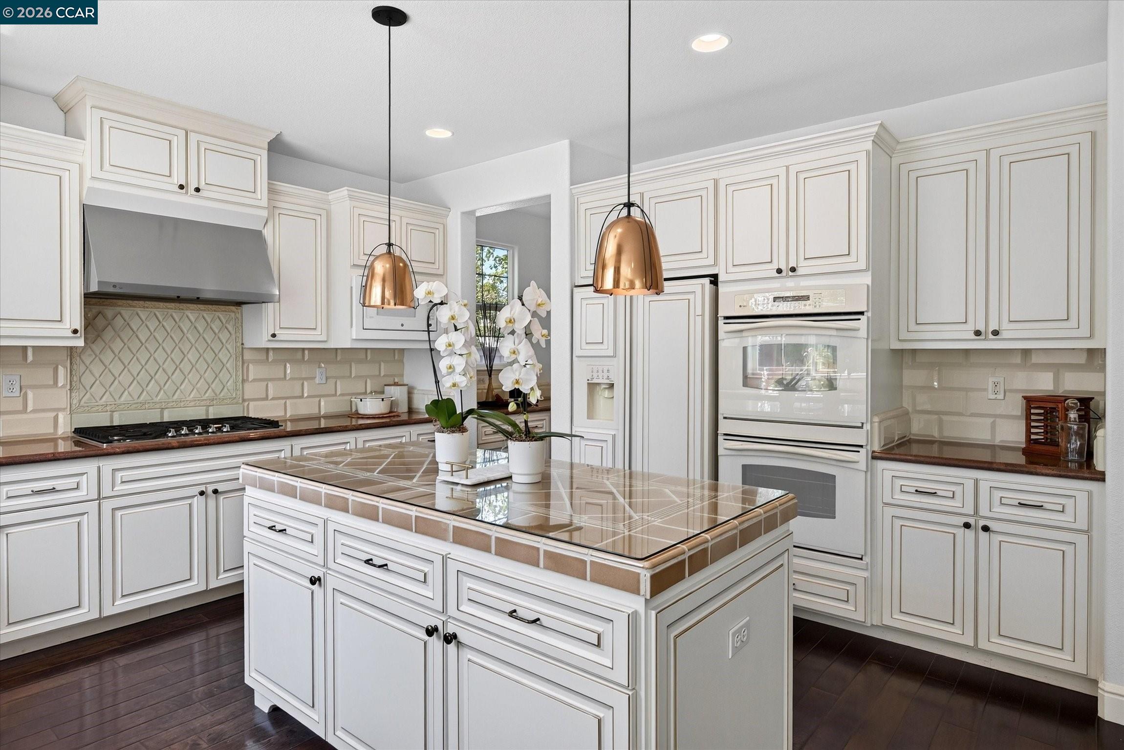 3086 Hastings Way