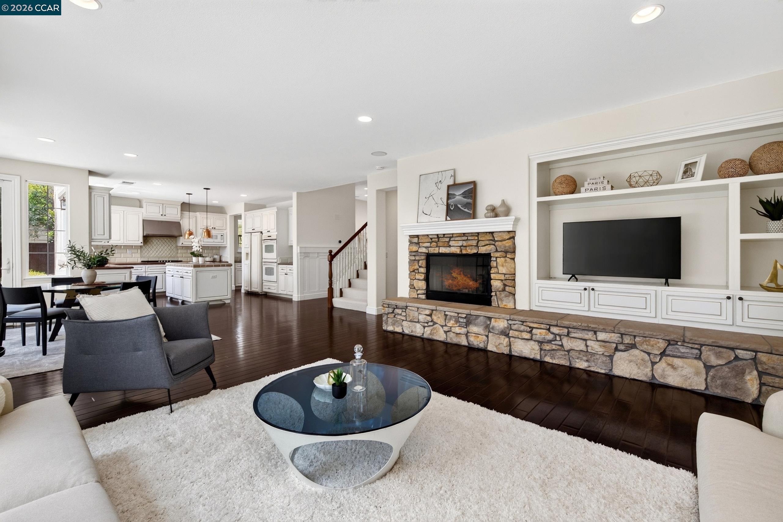 3086 Hastings Way