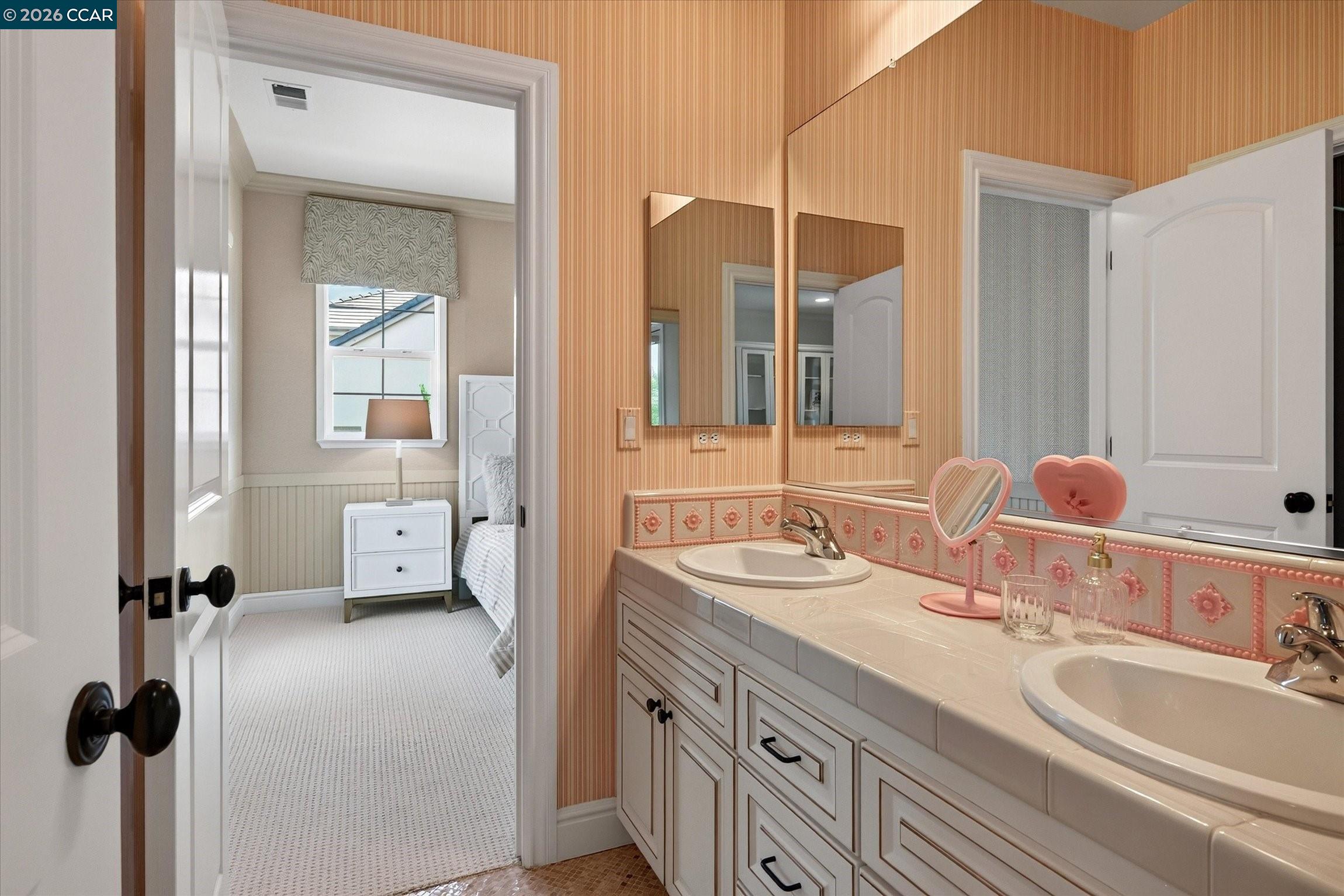 3086 Hastings Way