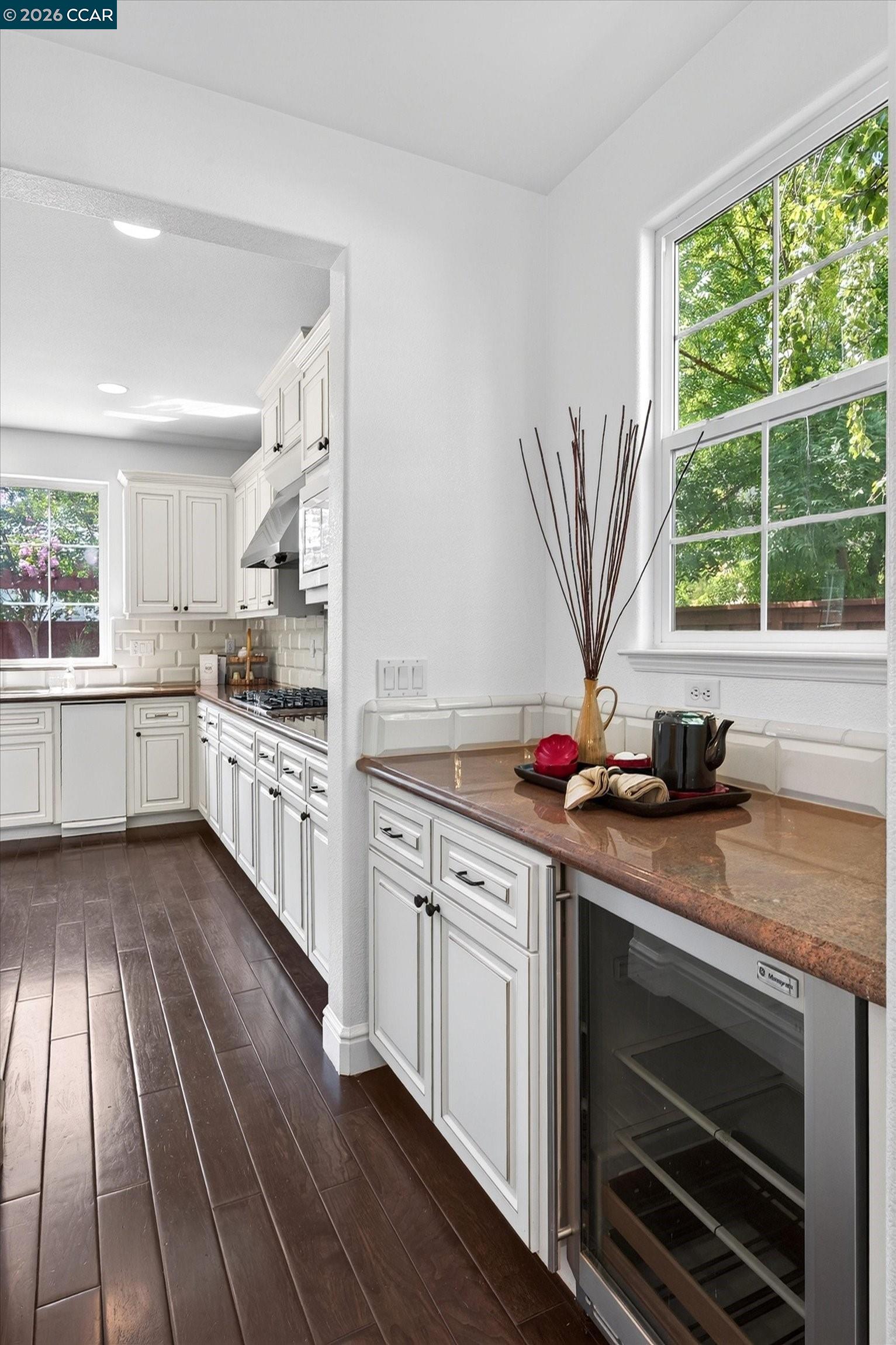 3086 Hastings Way