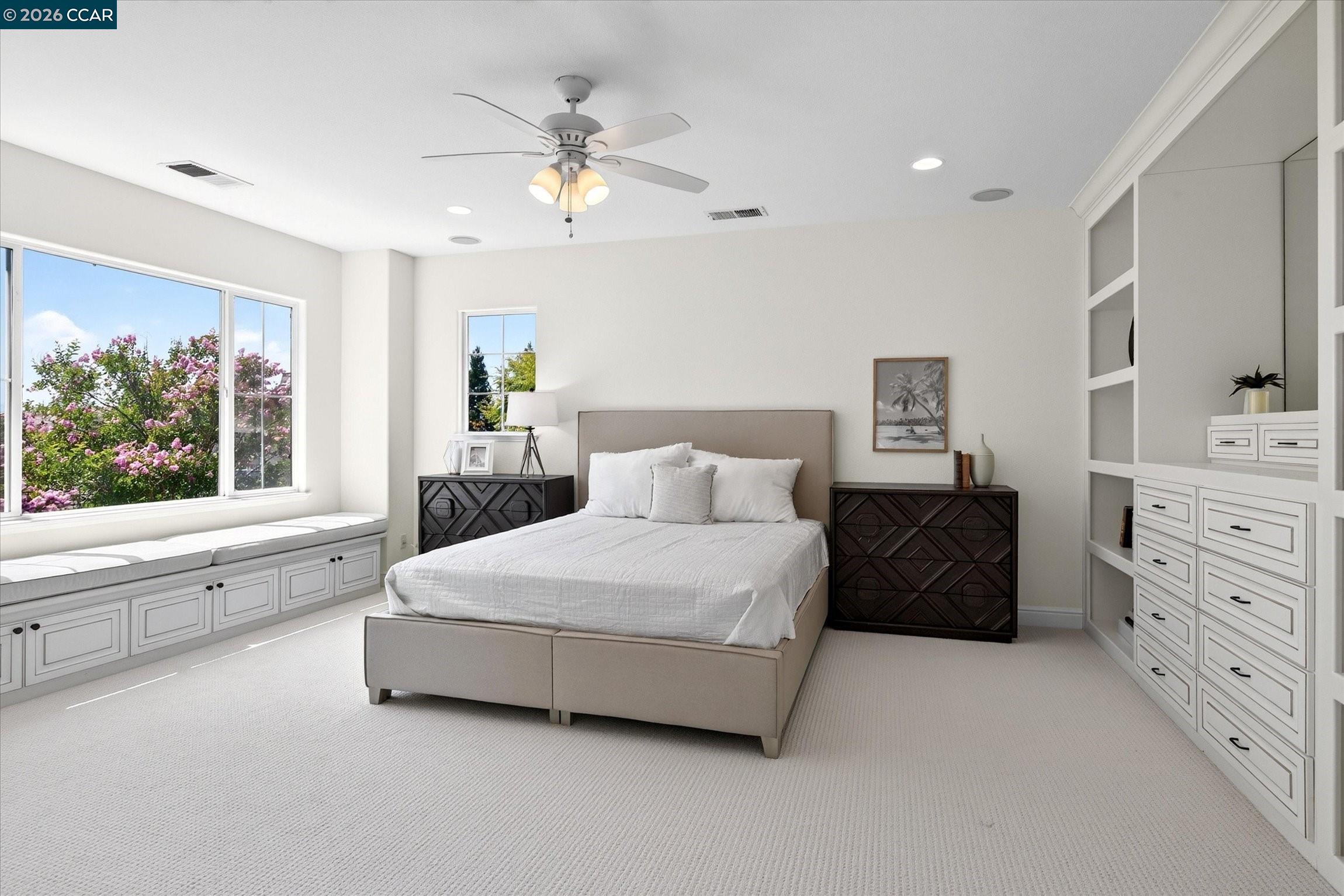 3086 Hastings Way