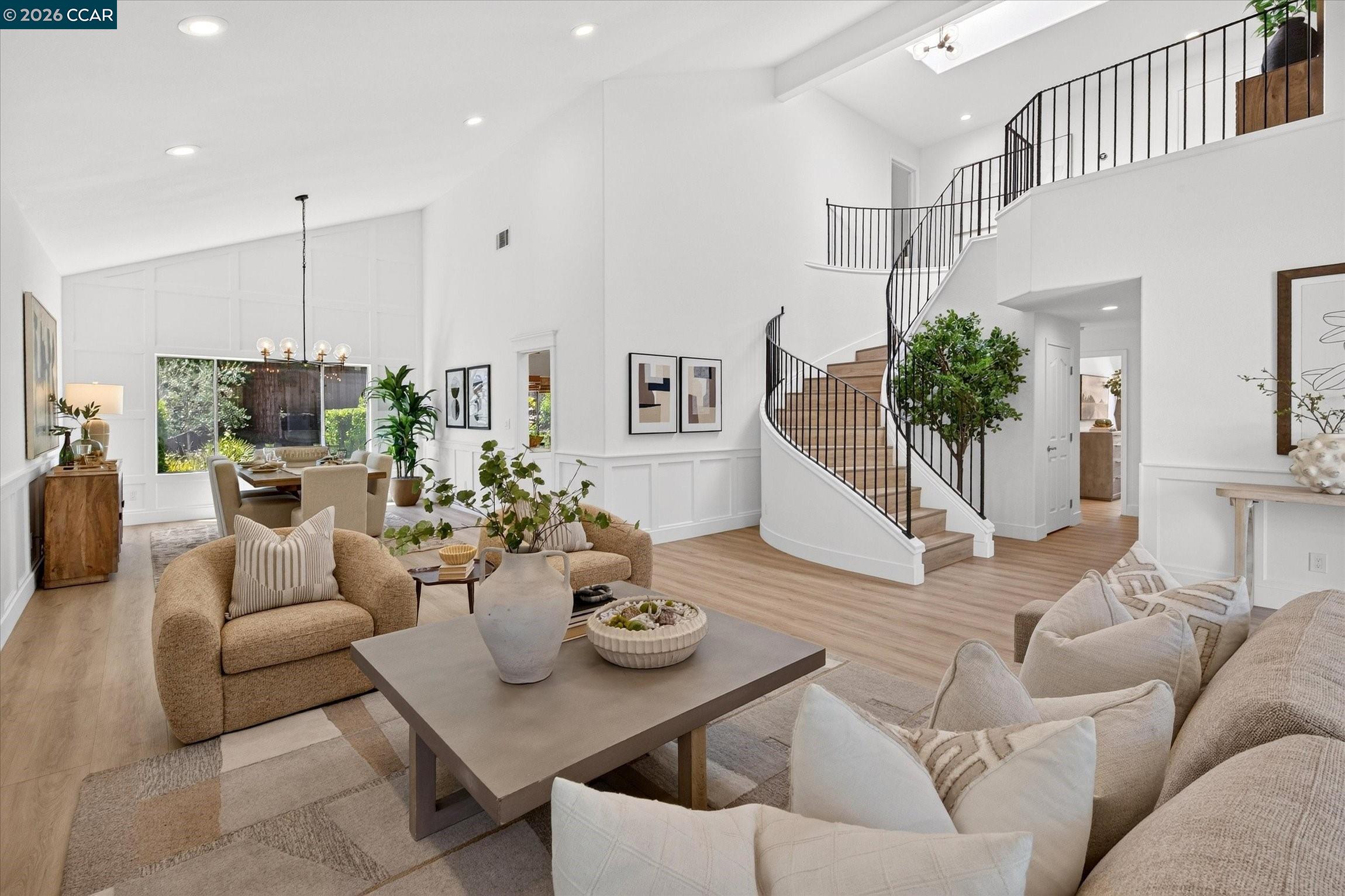 719 Bourne Ct