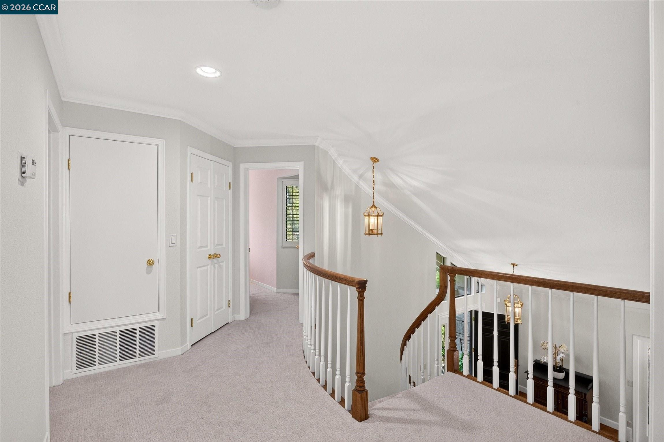 549 Buttonwood Dr
