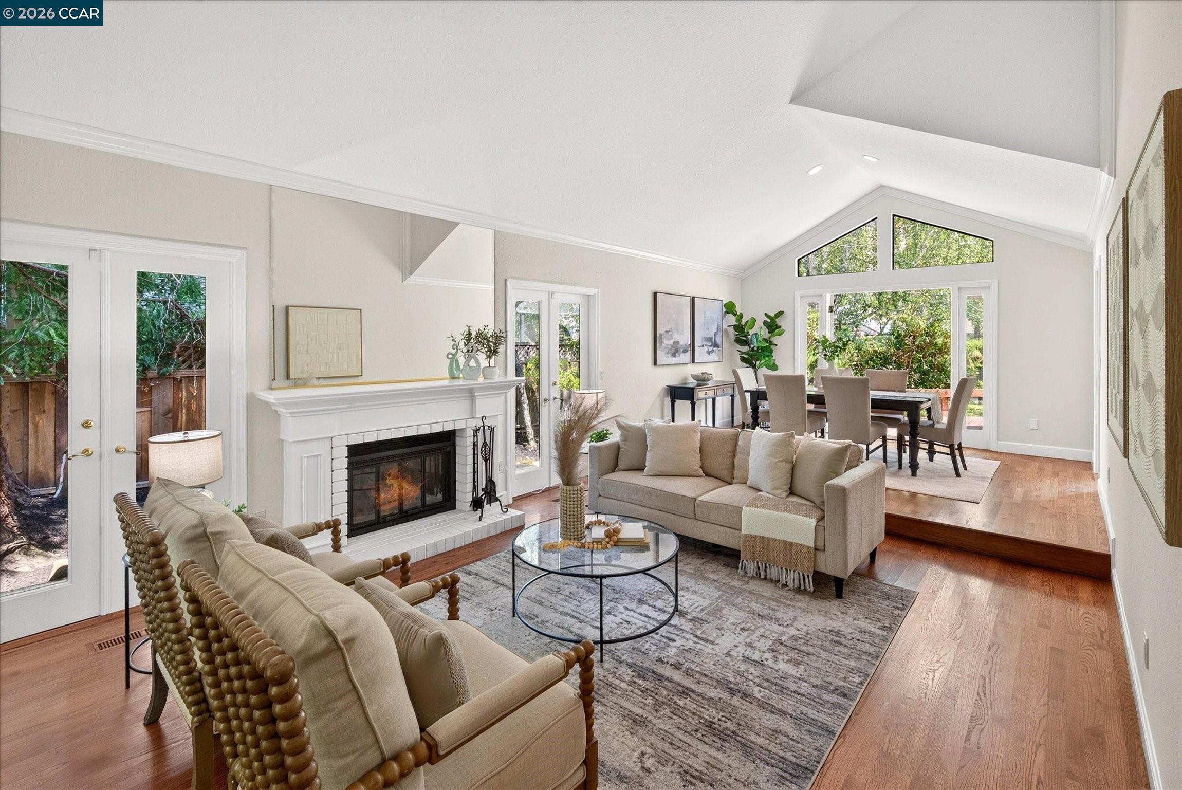 549 Buttonwood Dr