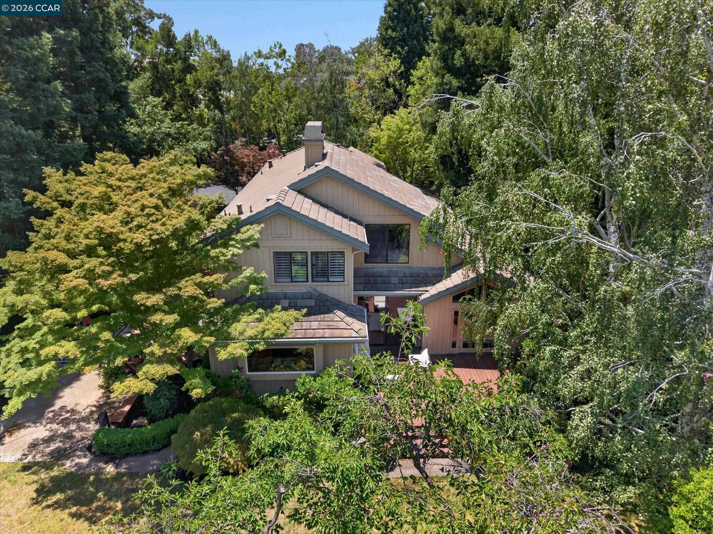 549 Buttonwood Dr