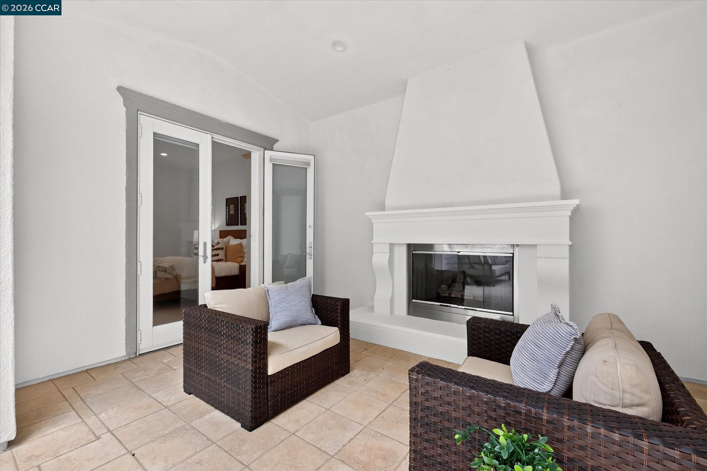 1967 Casablanca St