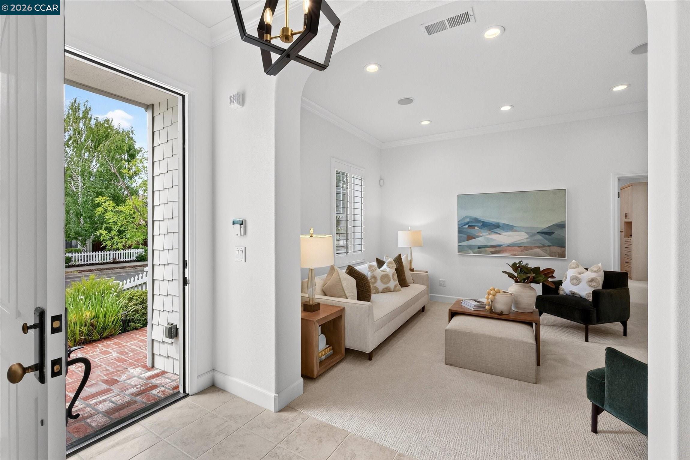 1967 Casablanca St