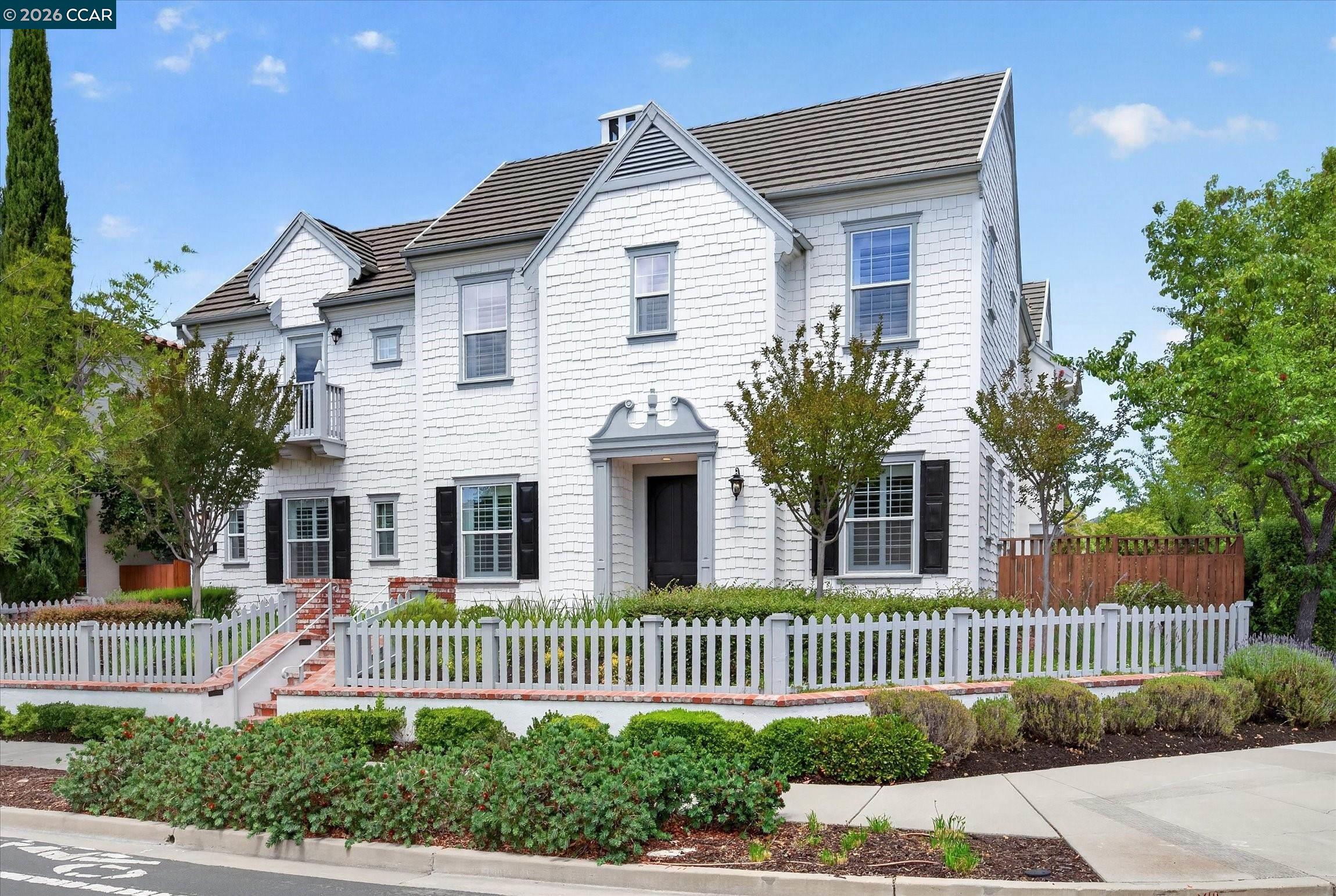 1967 Casablanca St
