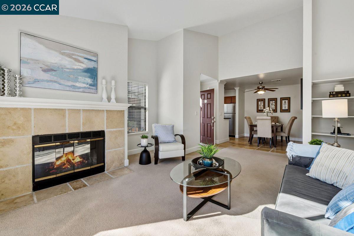 332 Eastridge Dr