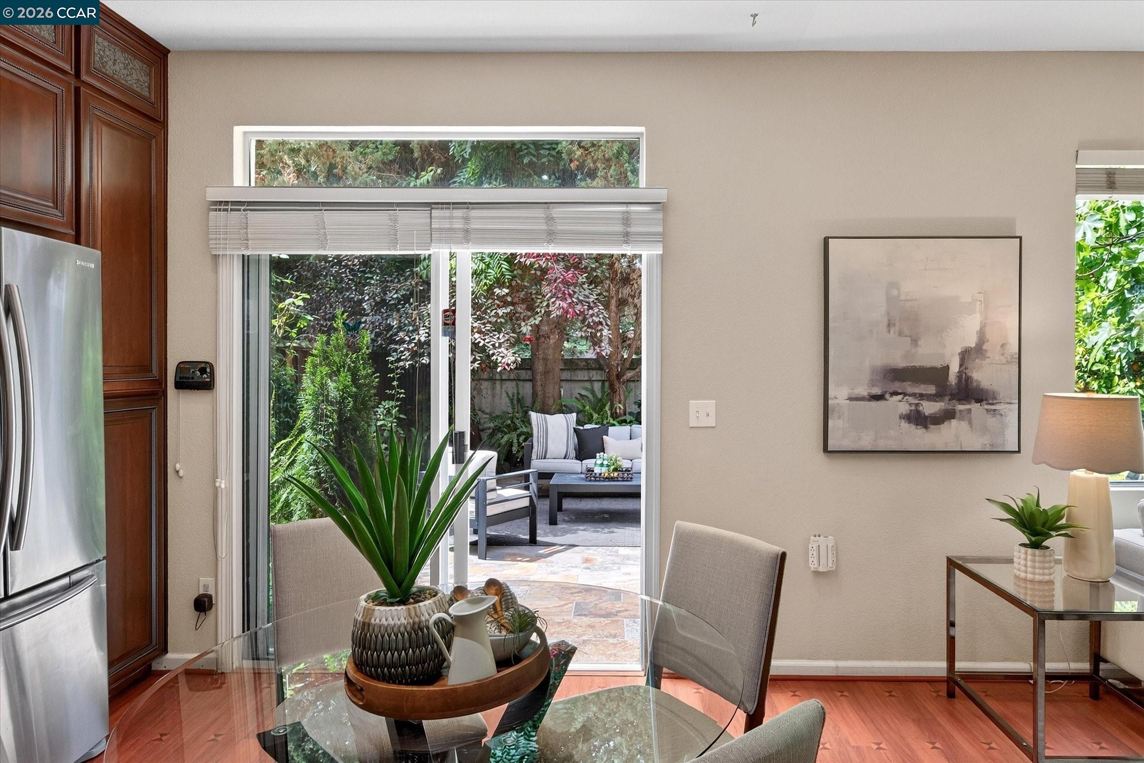 15 Creekside Dr