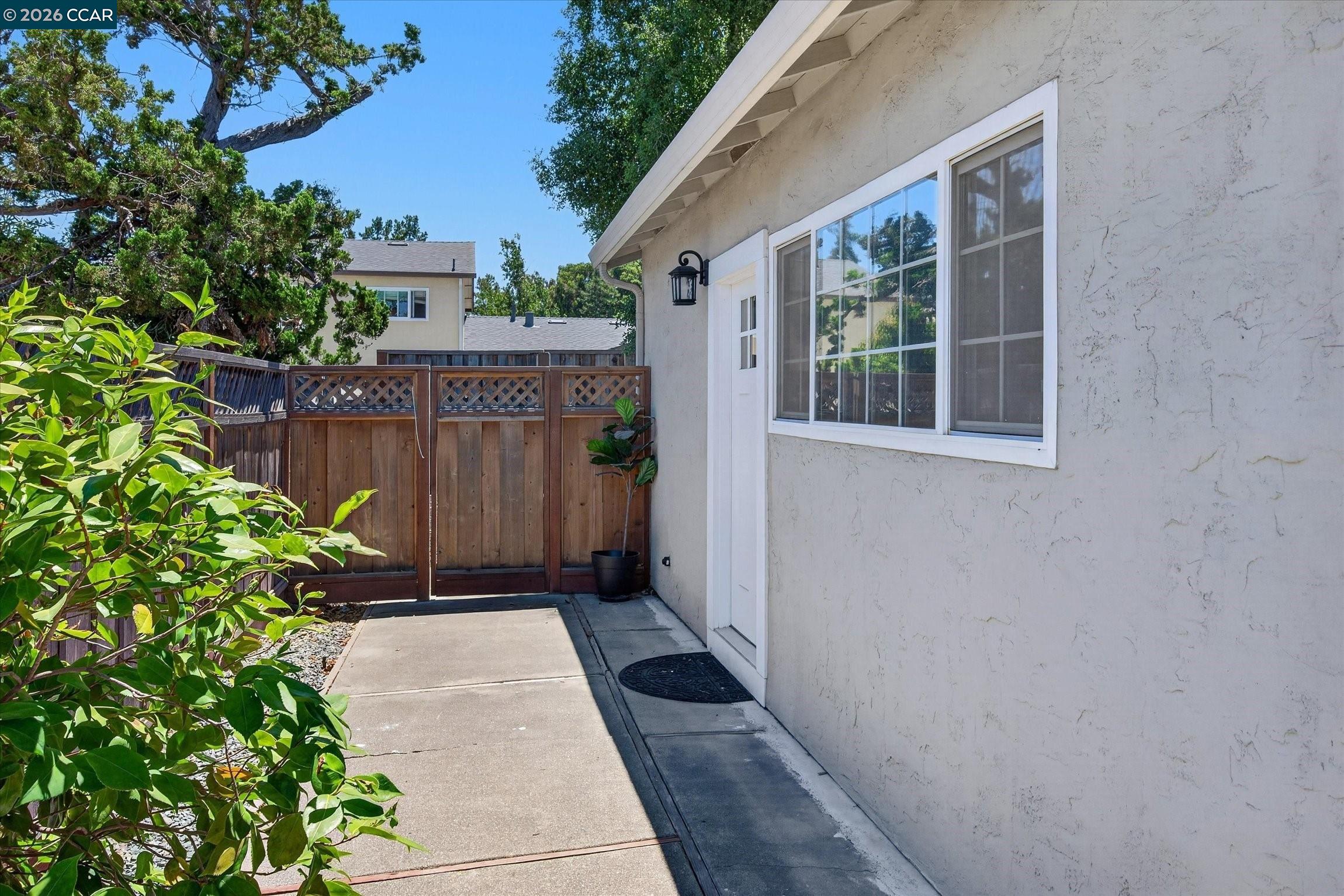 125 Wilton Pl