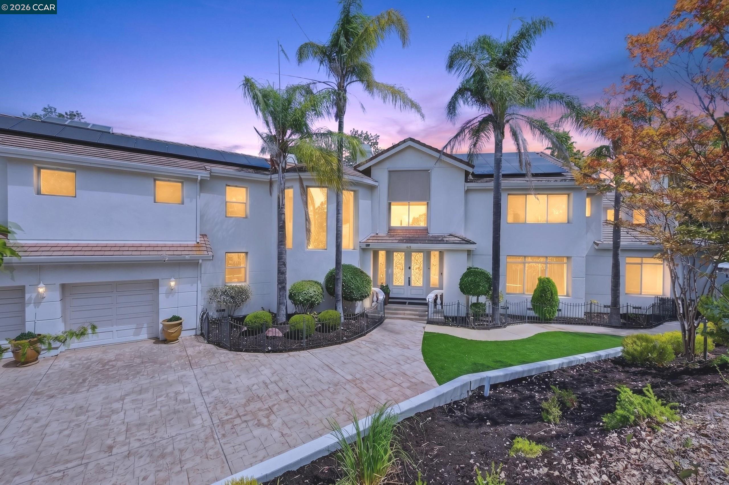 73 Blackhawk Club Ct