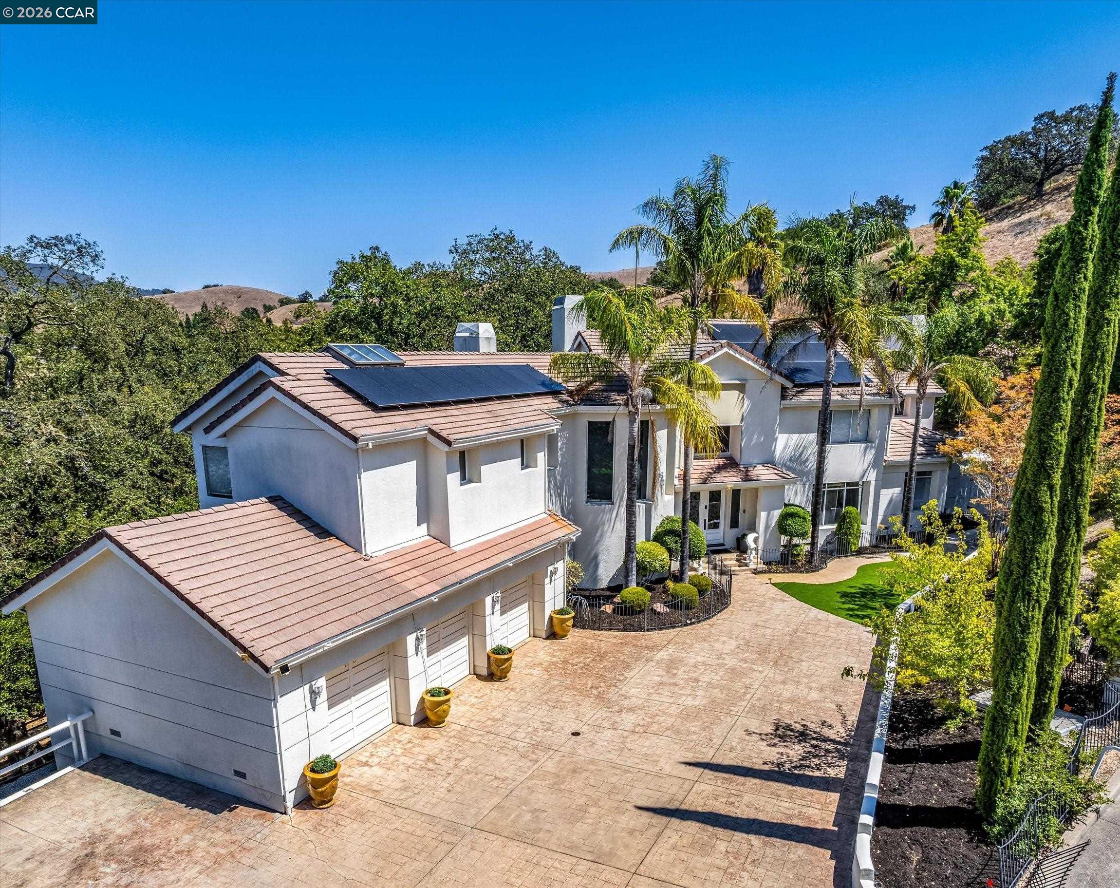 73 Blackhawk Club Ct